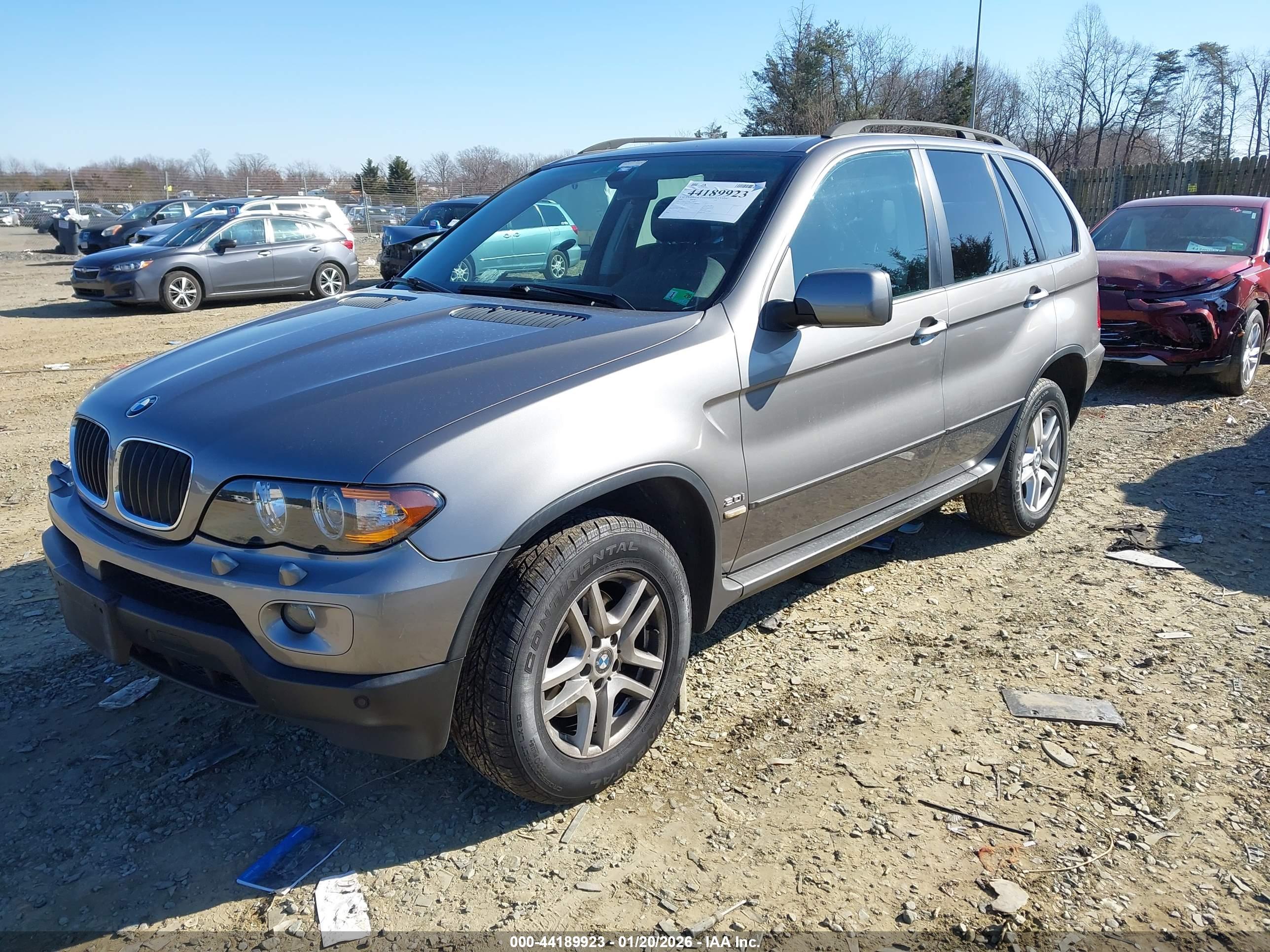 BMW X5 image 2