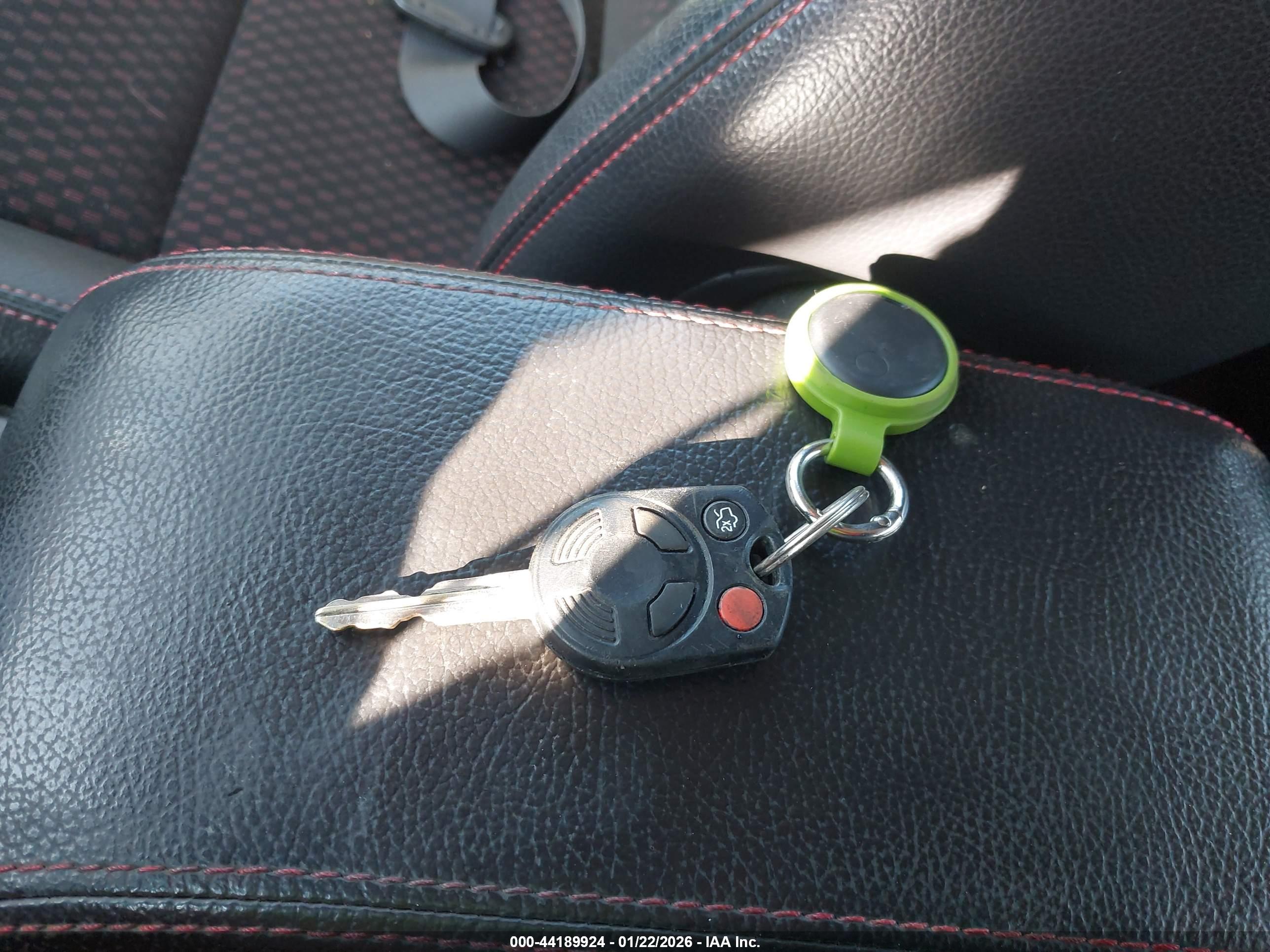 FORD FUSION image 11