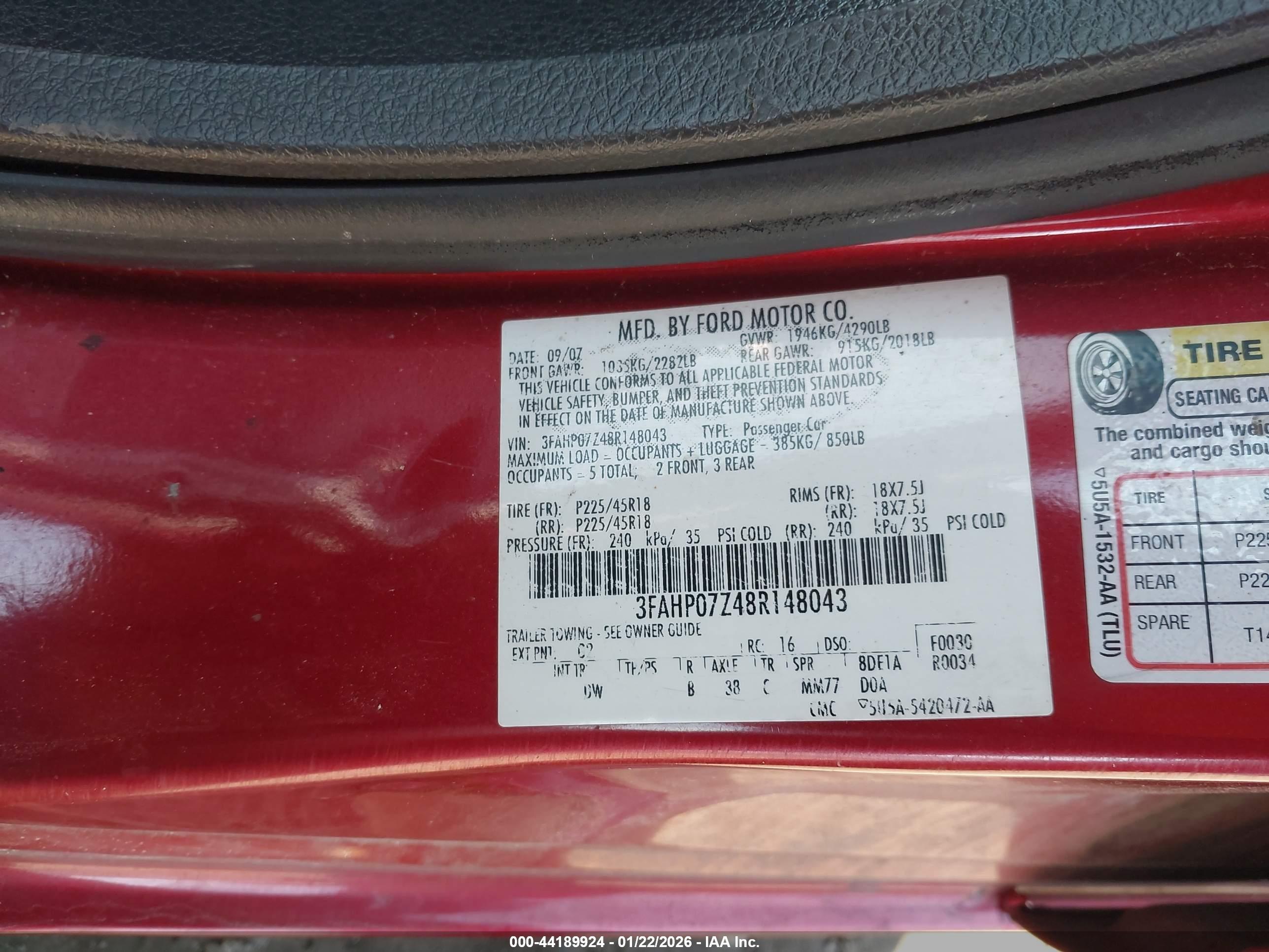 FORD FUSION image 9