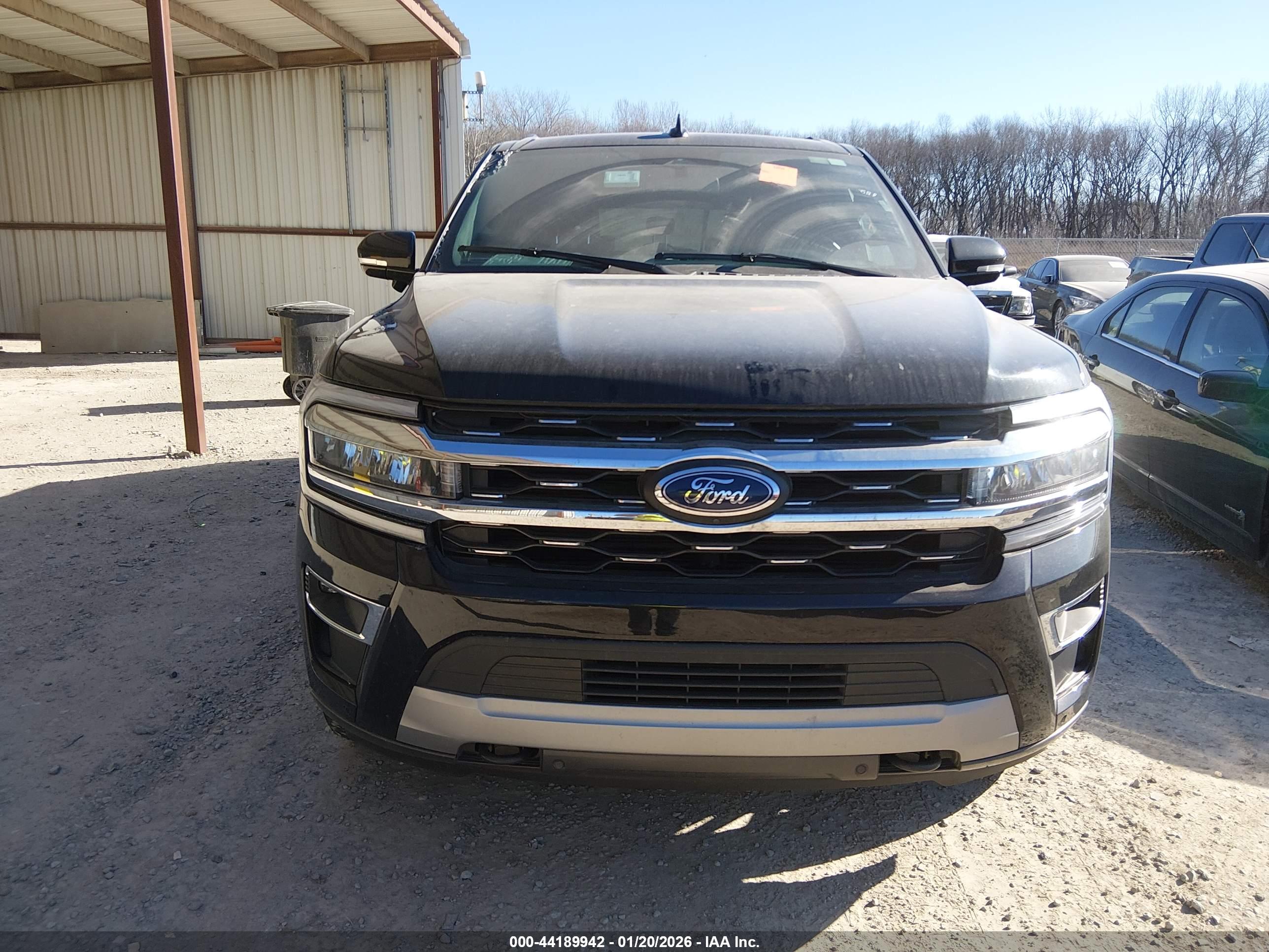 FORD EXPEDITION image 6