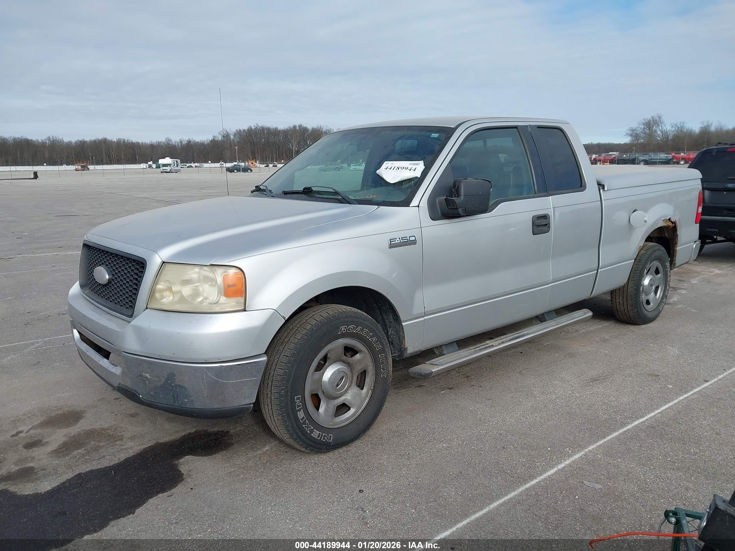 FORD F-150 image 2