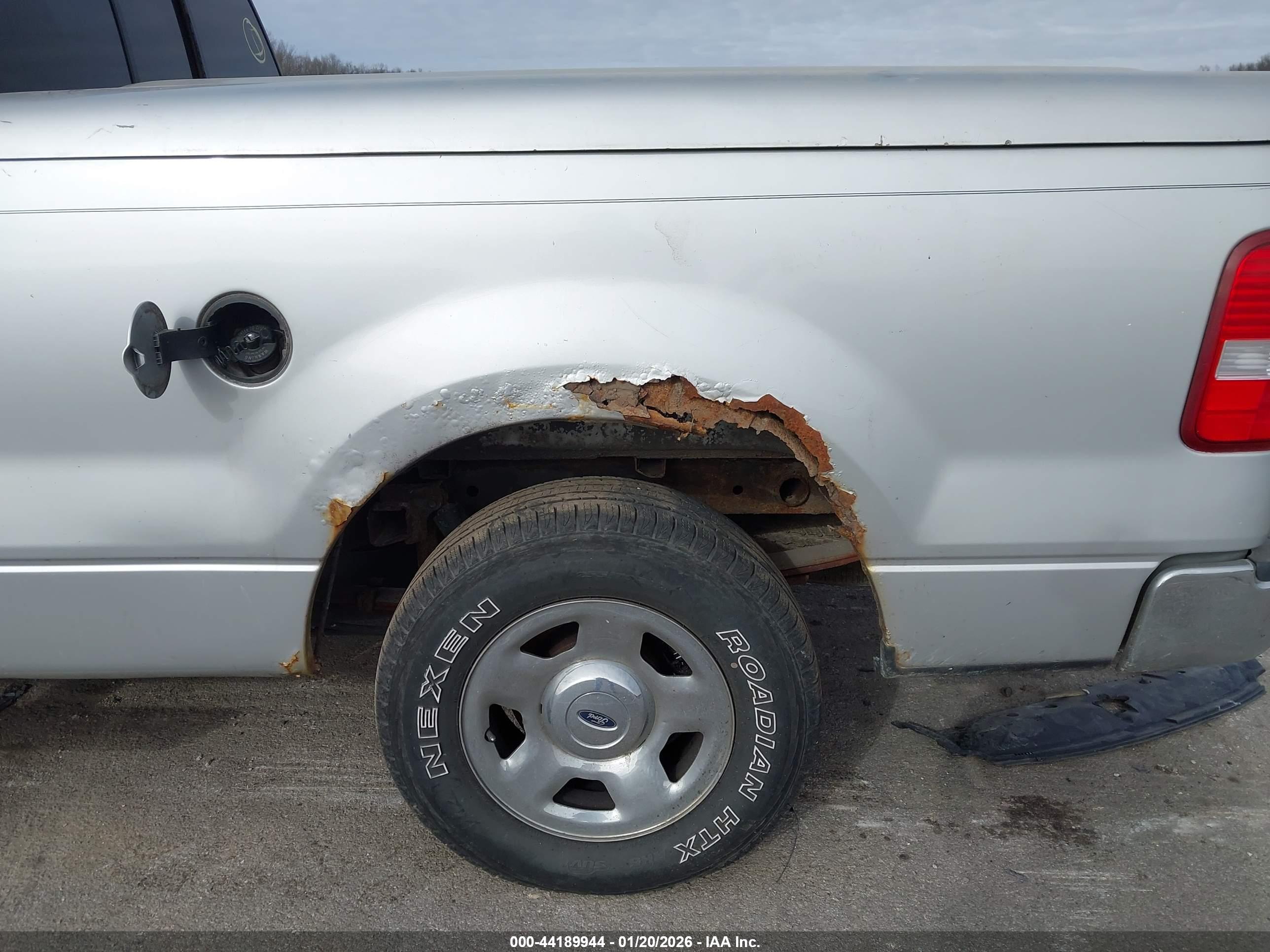 FORD F-150 image 6