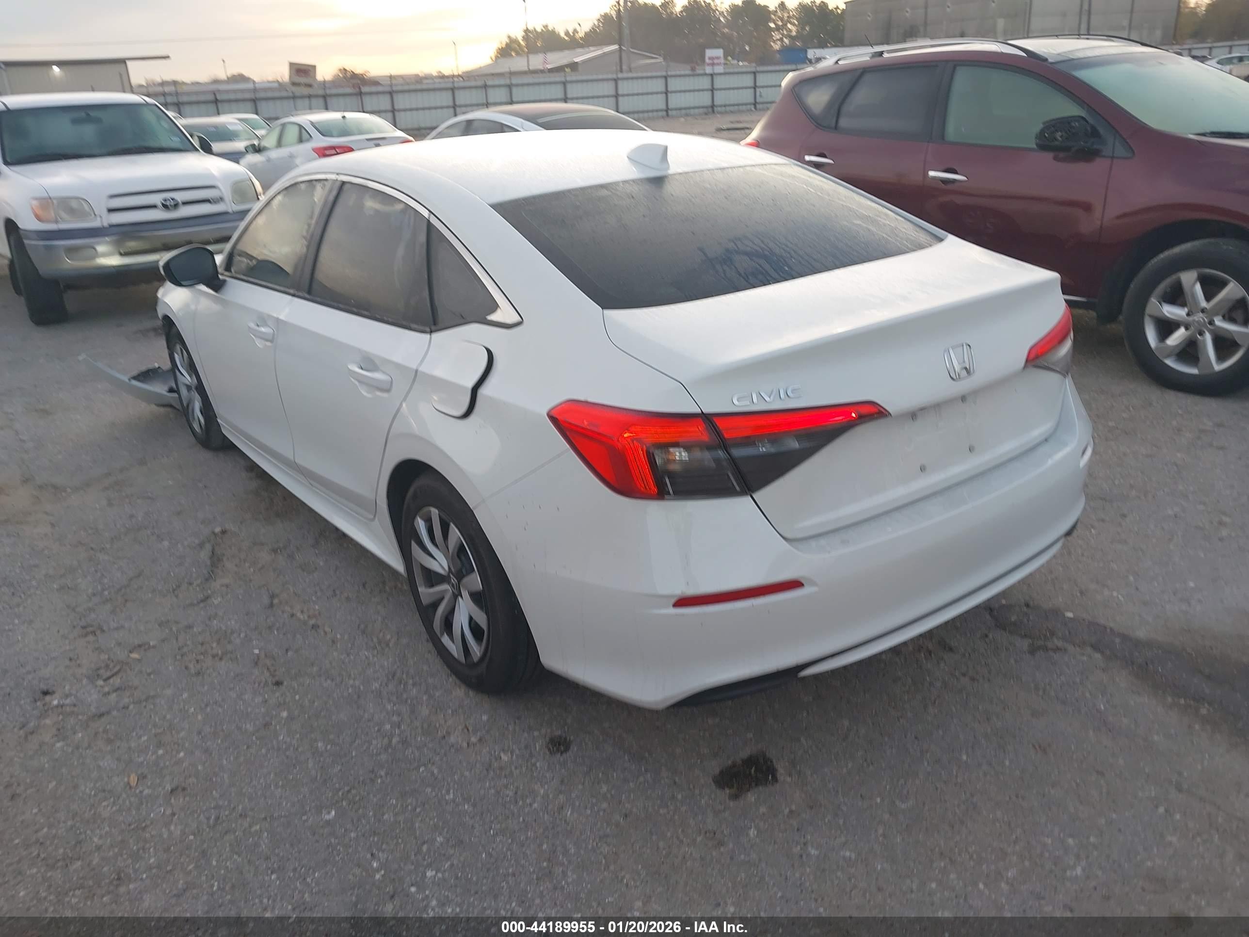 HONDA CIVIC image 3
