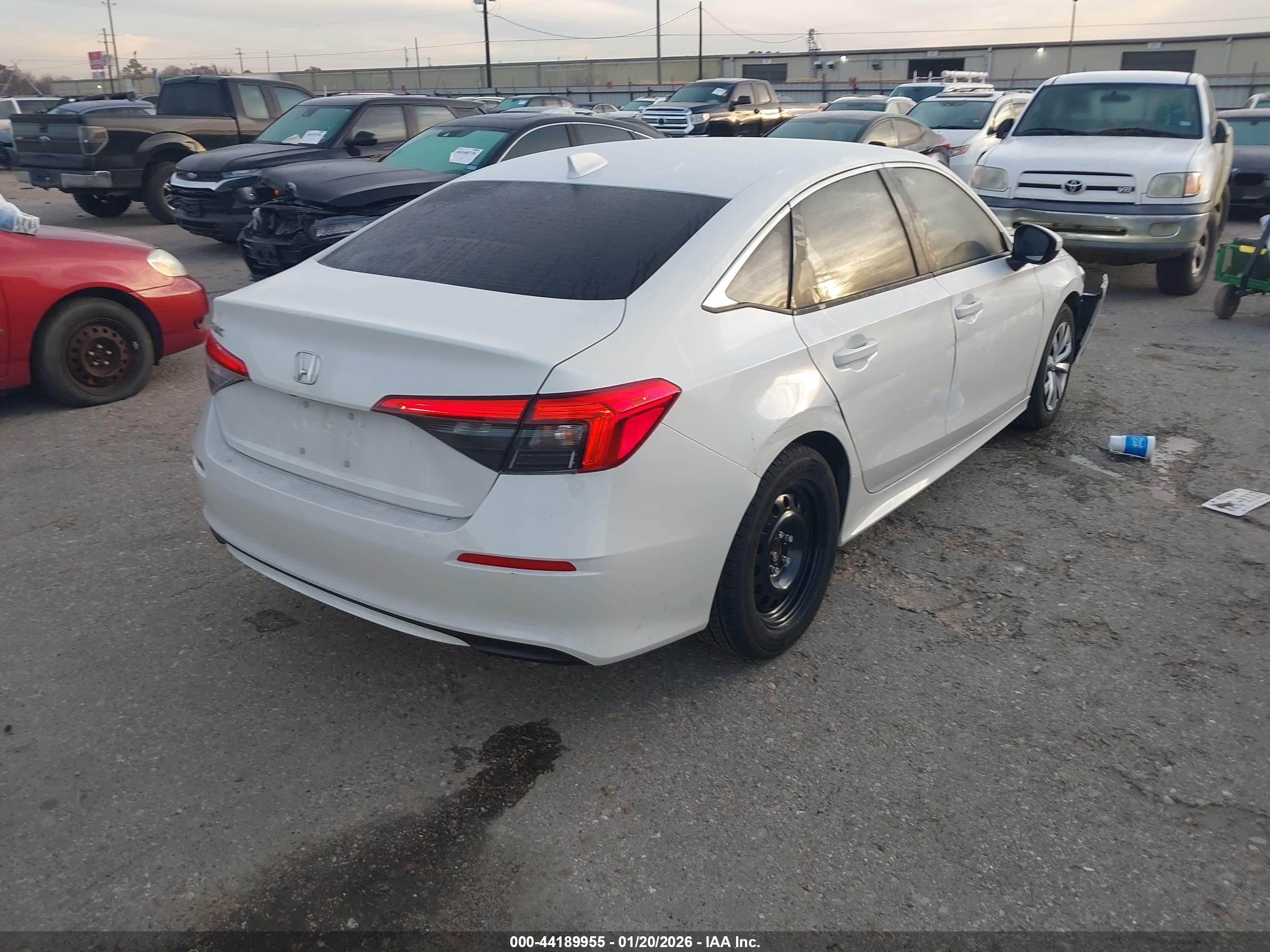 HONDA CIVIC image 4