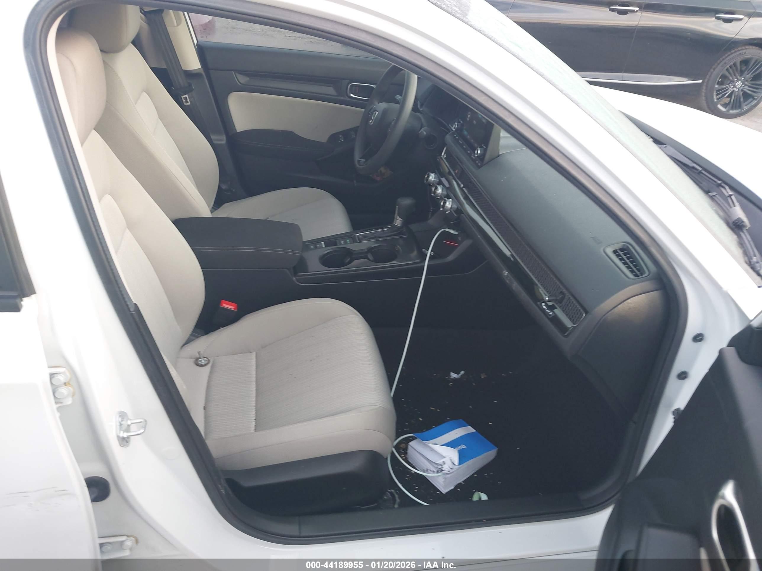 HONDA CIVIC image 5