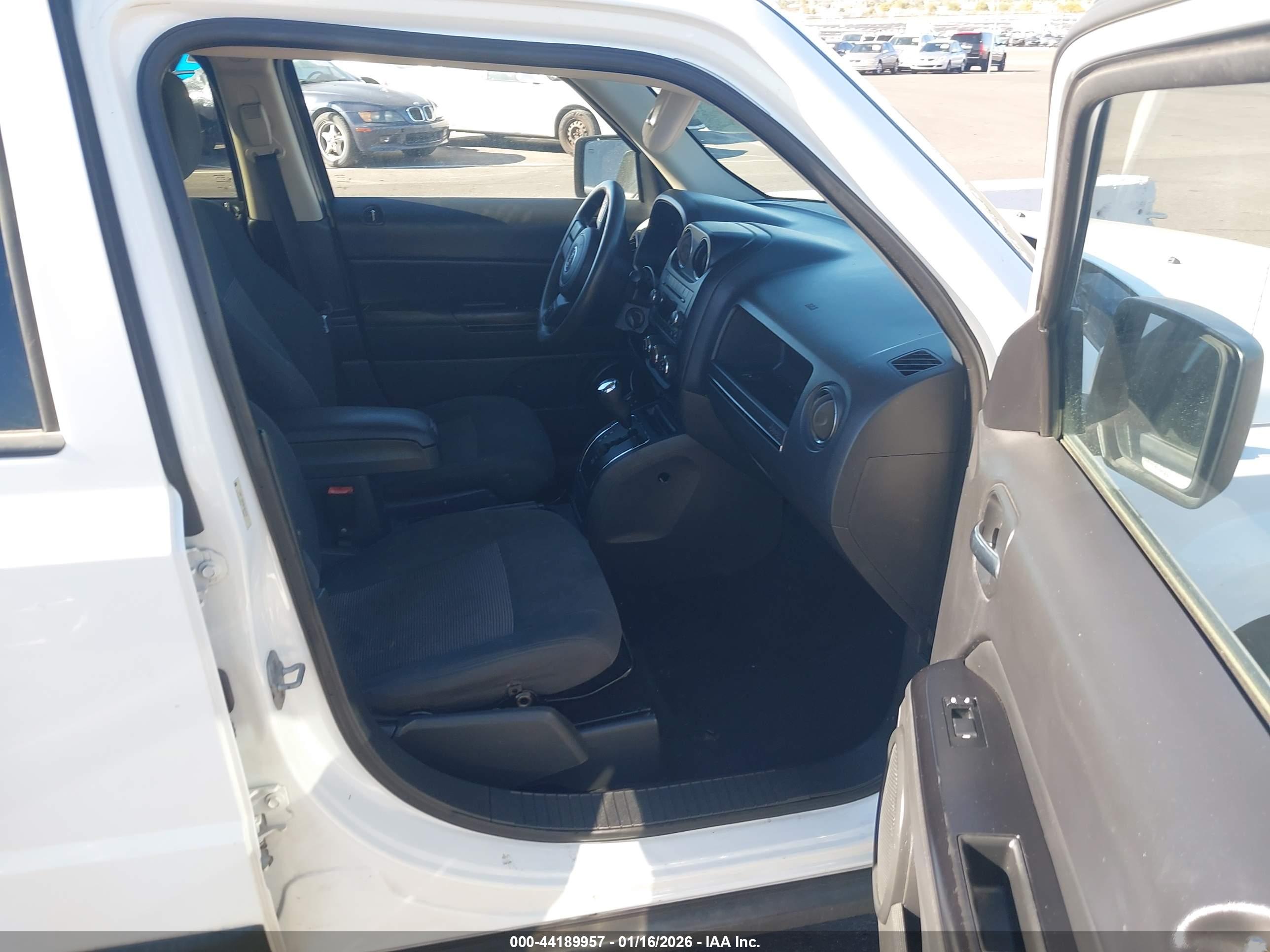 JEEP PATRIOT image 5