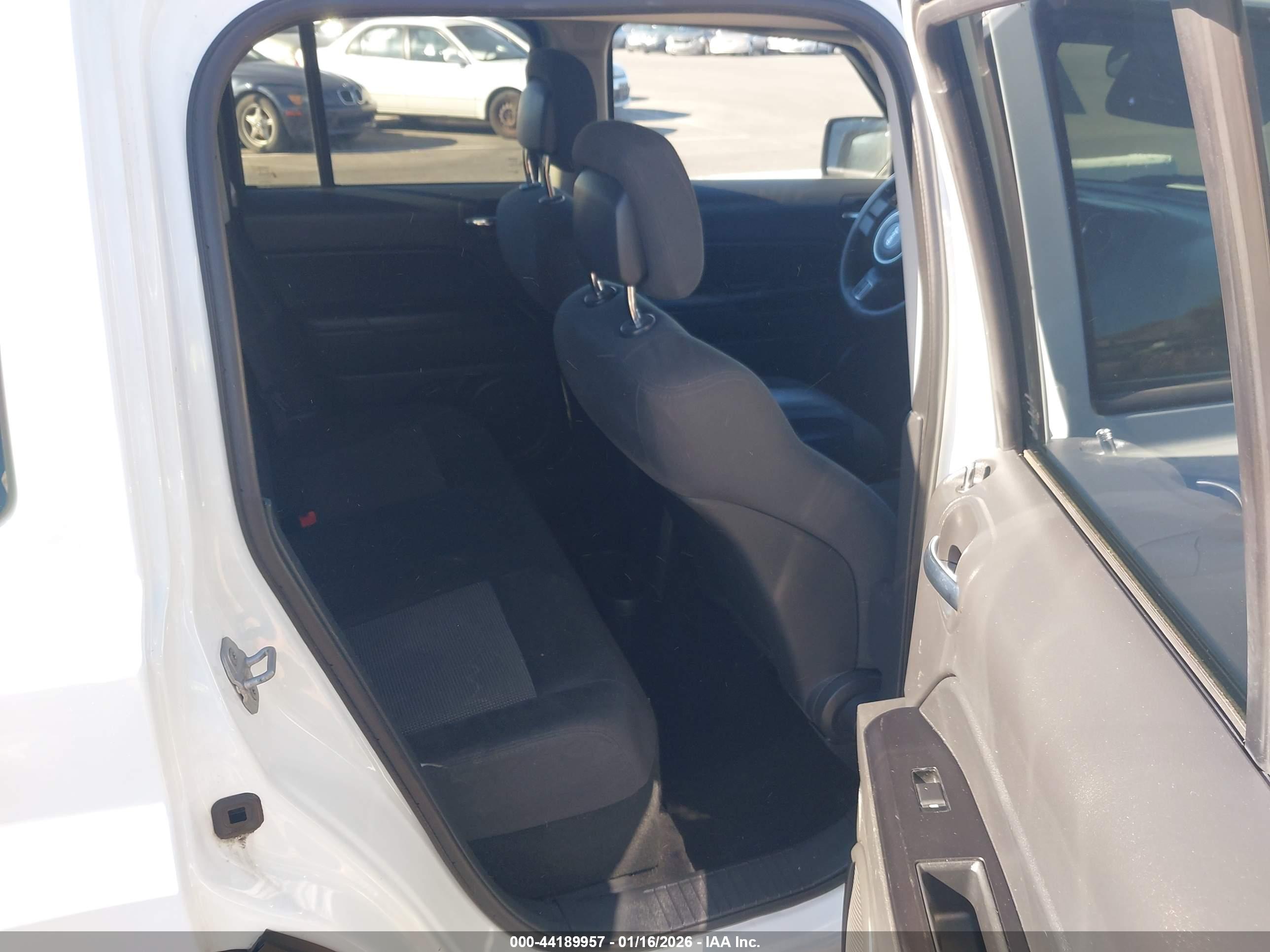 JEEP PATRIOT image 8