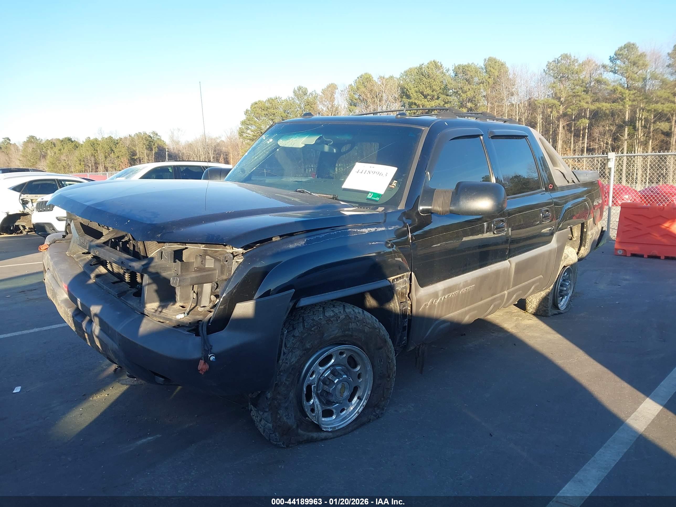 CHEVROLET AVALANCHE image 2