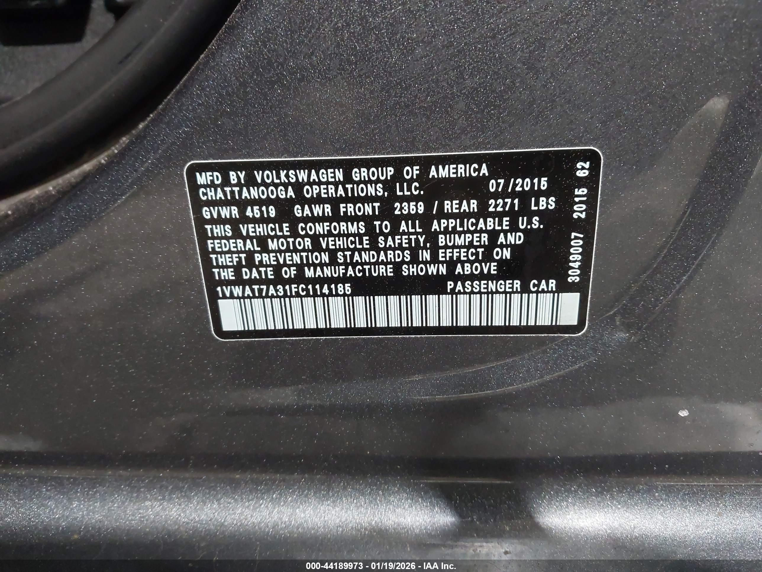 VOLKSWAGEN PASSAT image 9