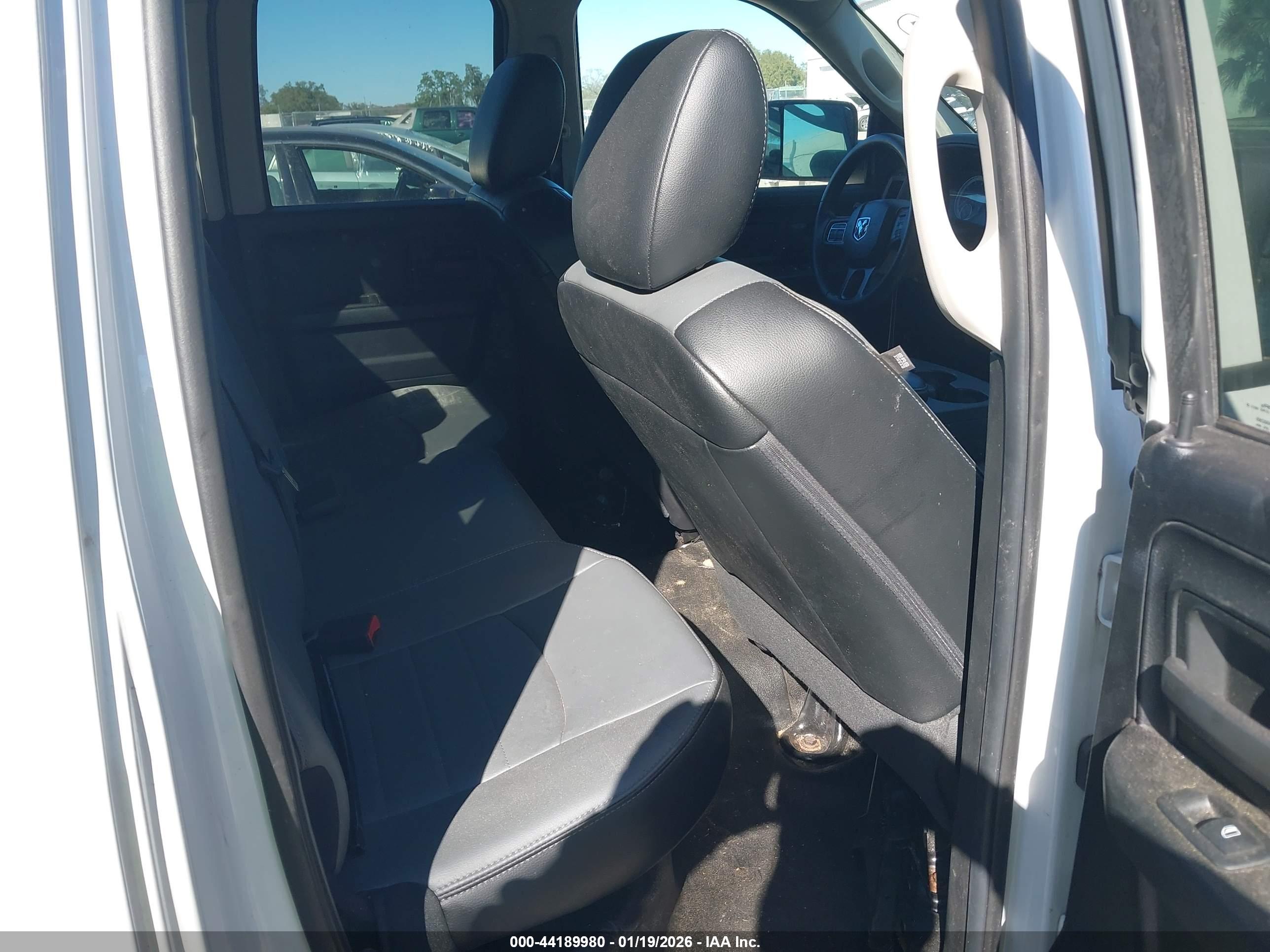 RAM 1500 image 8