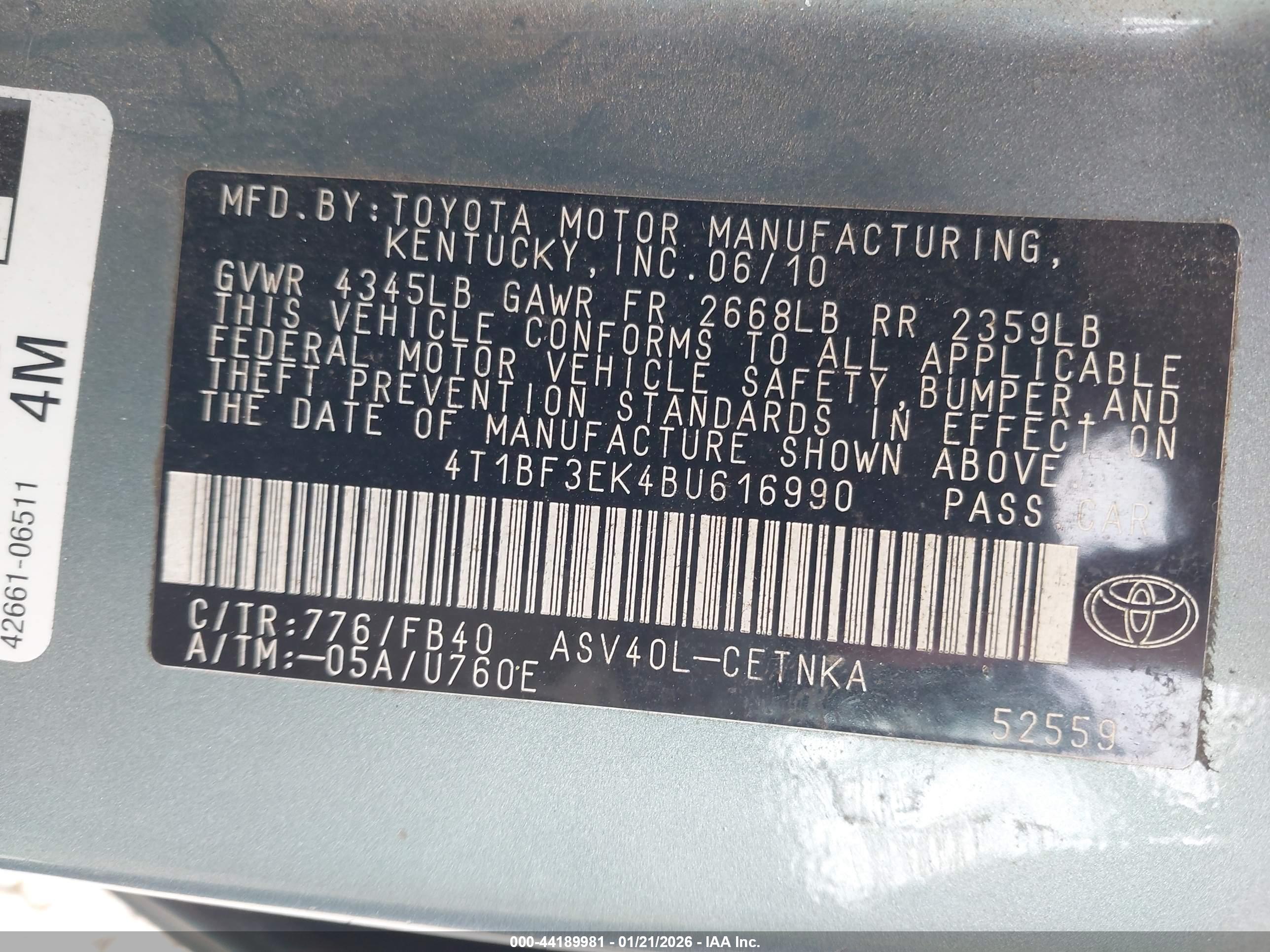 TOYOTA CAMRY image 9
