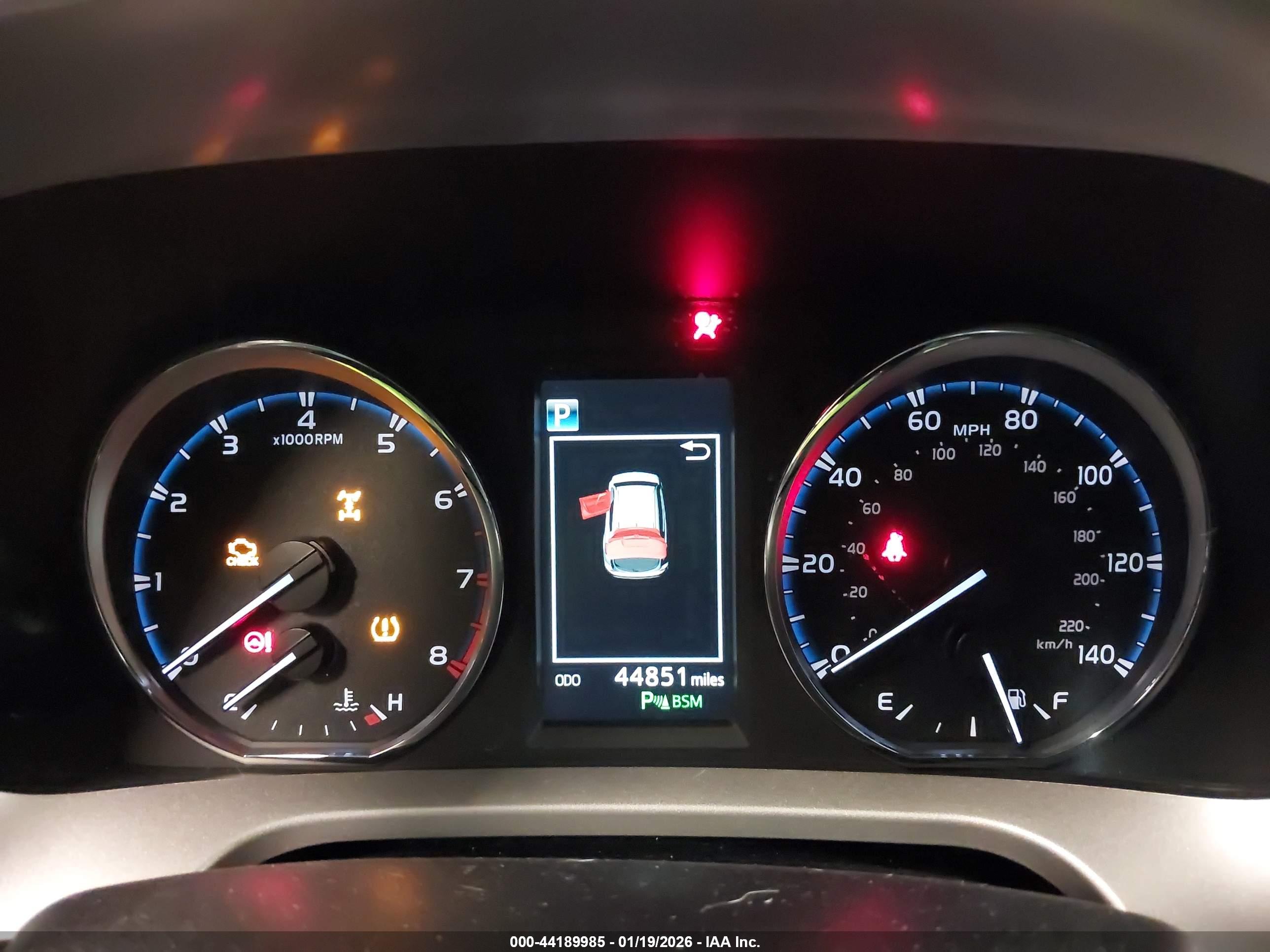 TOYOTA RAV4 image 7