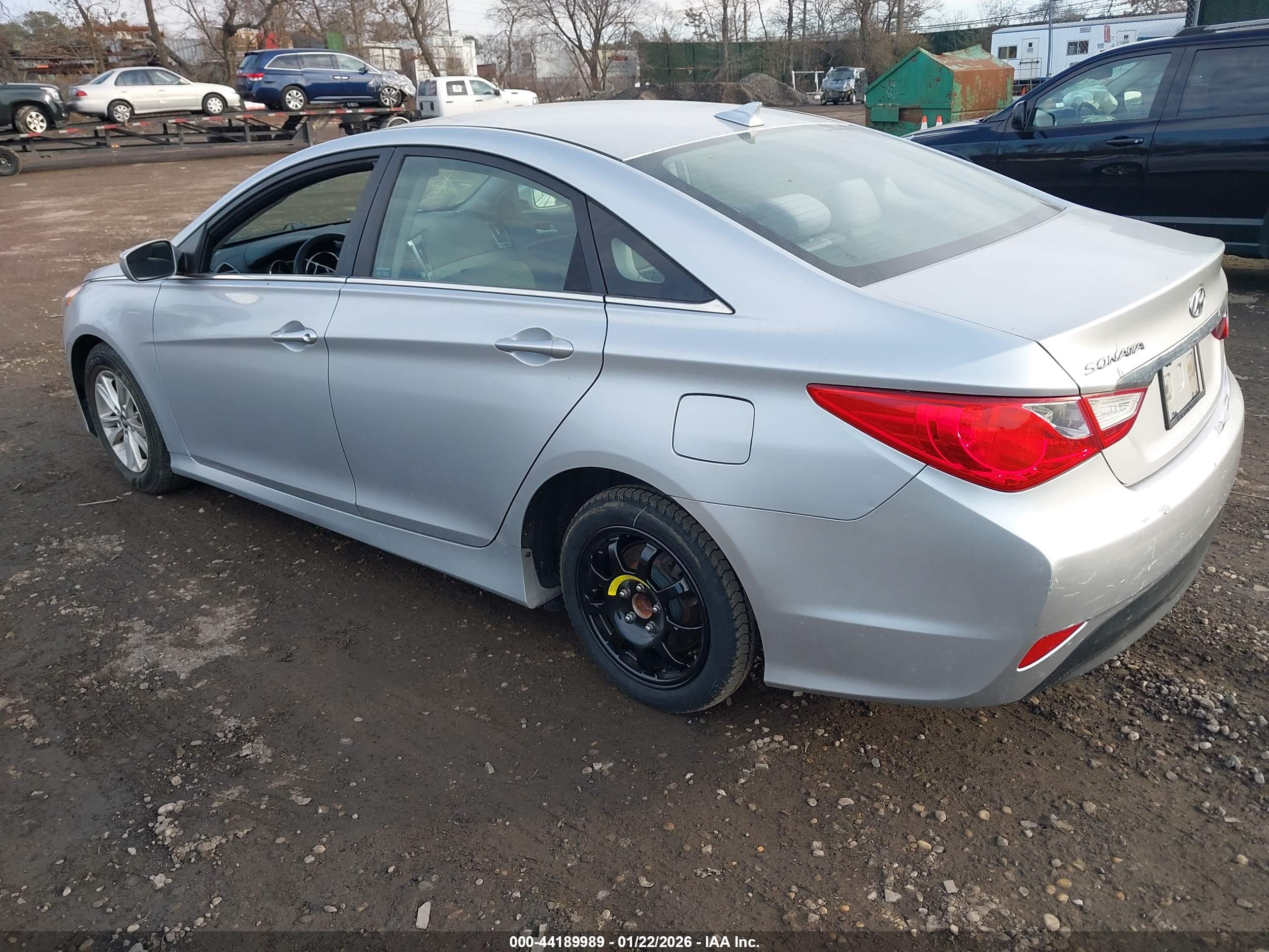 HYUNDAI SONATA image 3