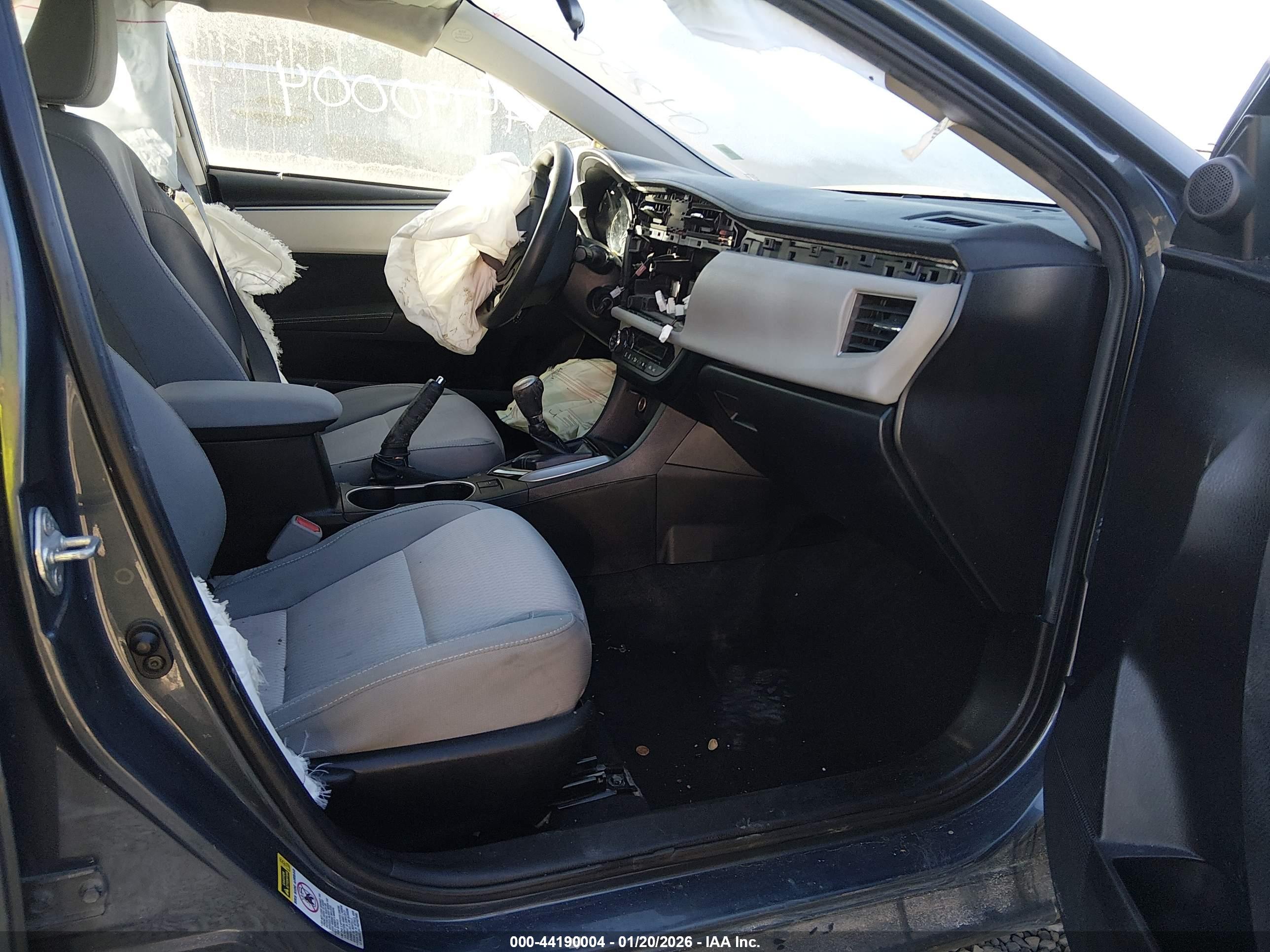 TOYOTA COROLLA image 5