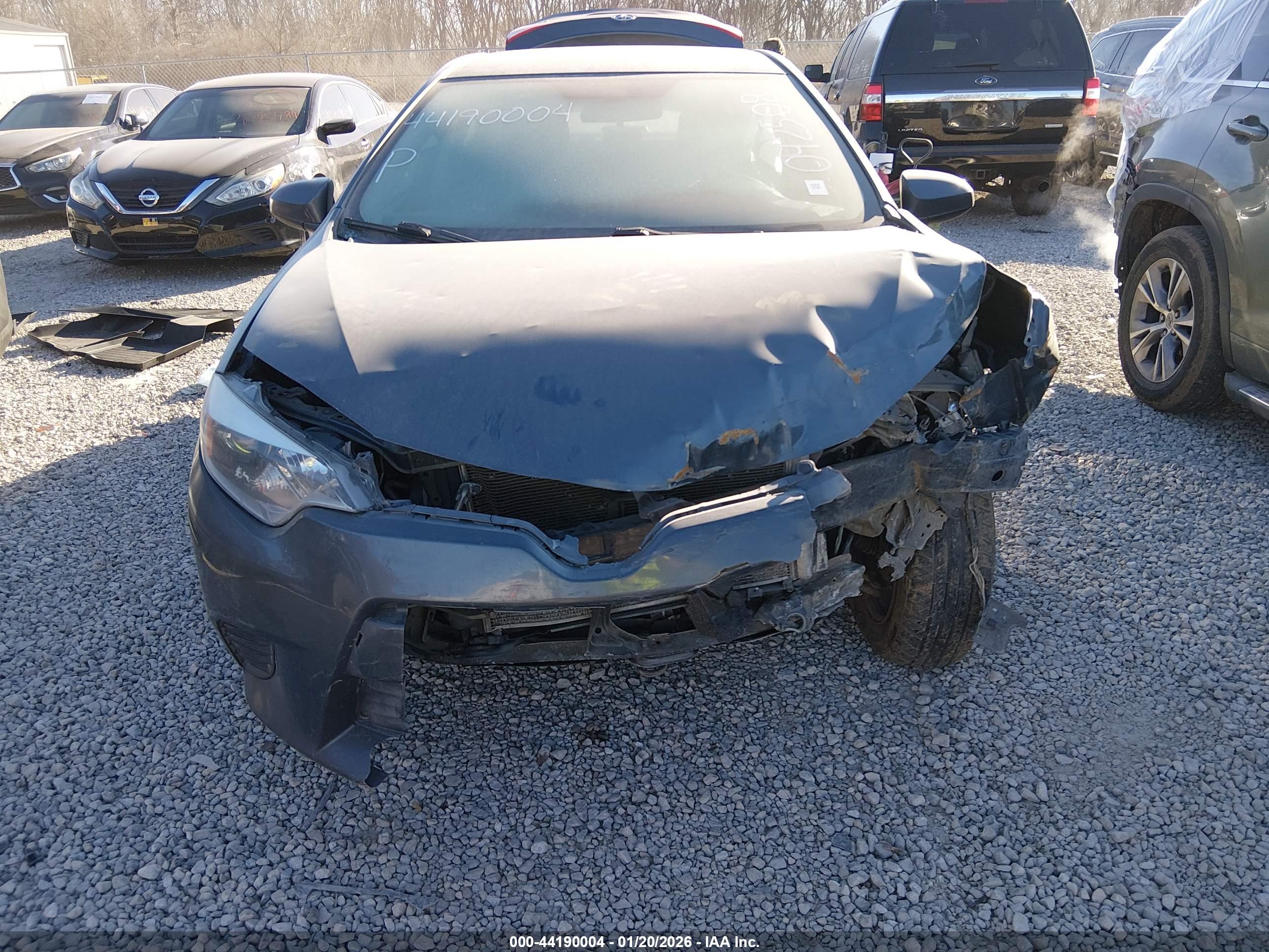 TOYOTA COROLLA image 6