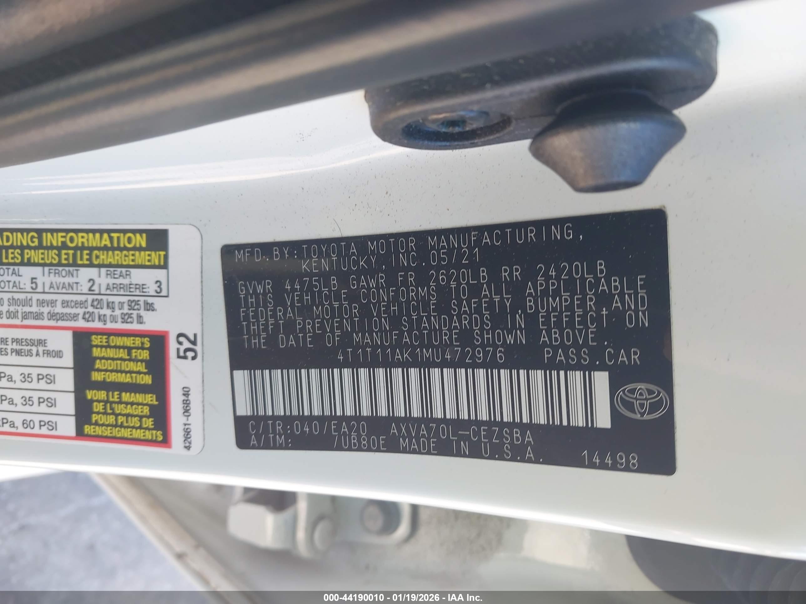 TOYOTA CAMRY image 9