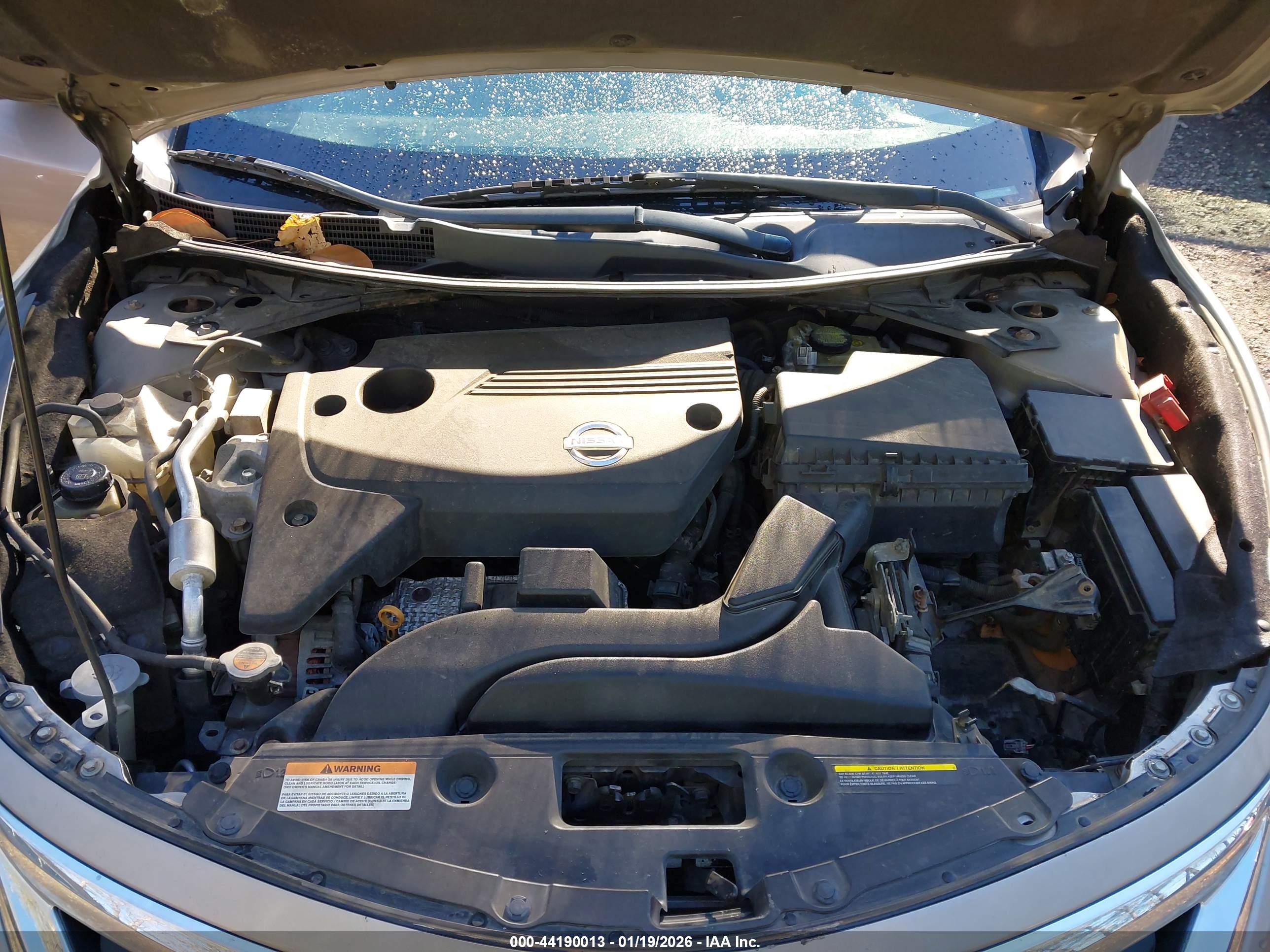 NISSAN ALTIMA image 10