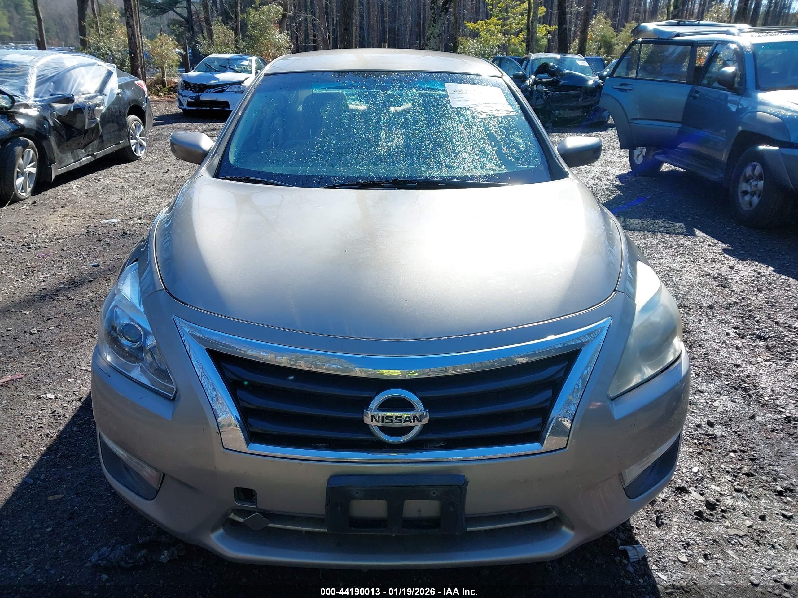 NISSAN ALTIMA image 6