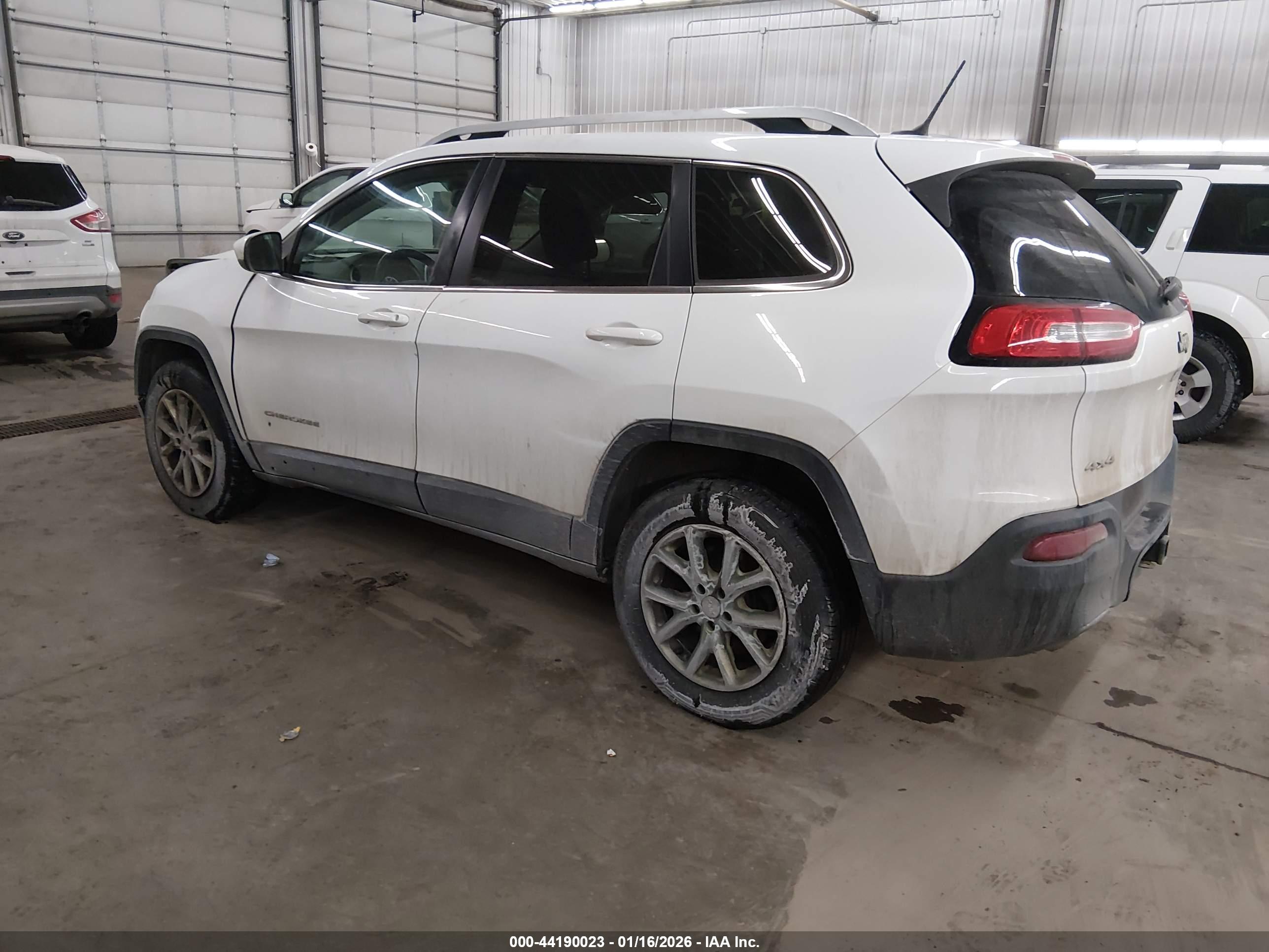 JEEP CHEROKEE image 3