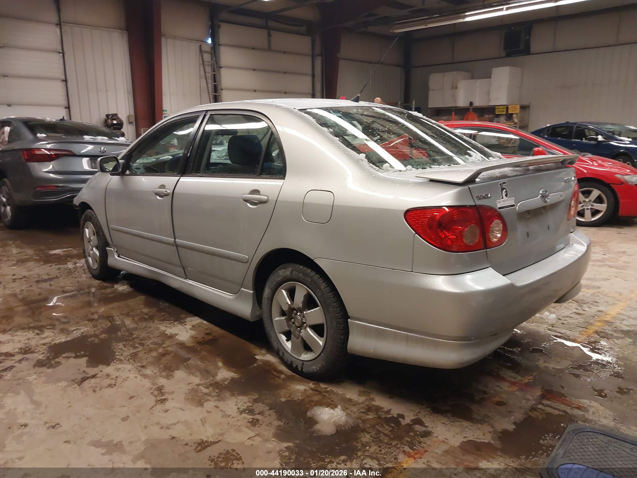 TOYOTA COROLLA image 3