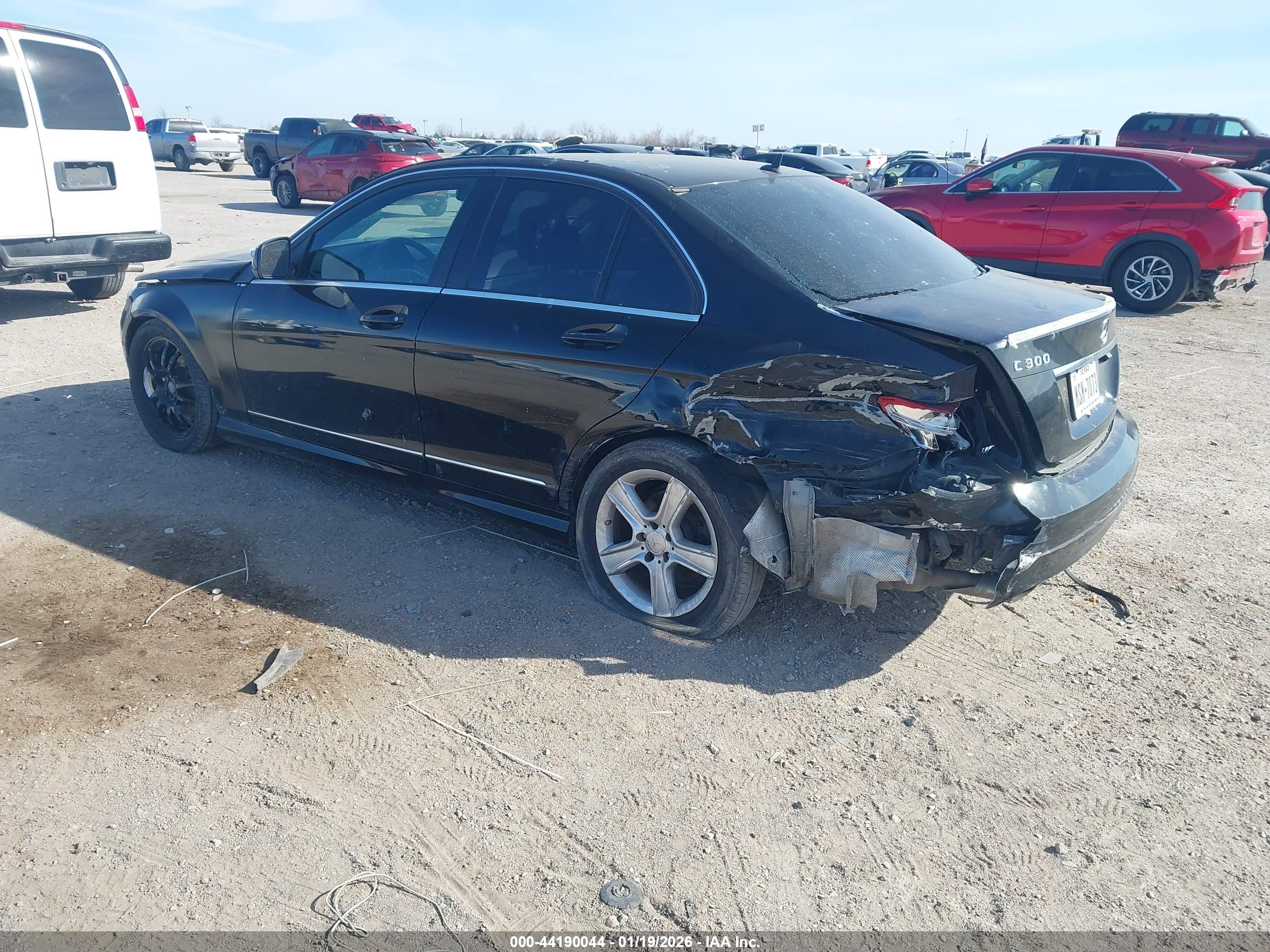 MERCEDES-BENZ C image 3