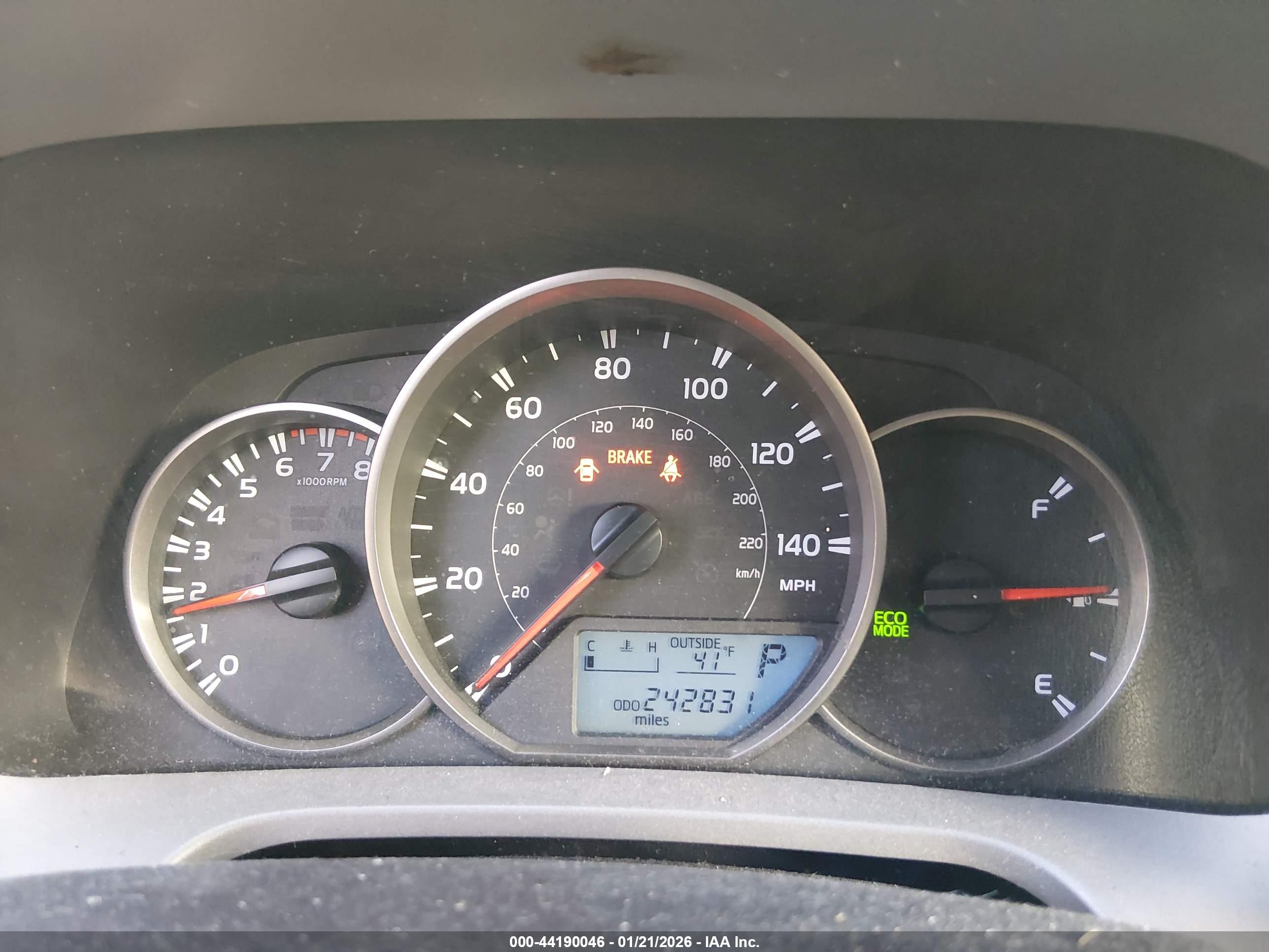 TOYOTA RAV4 image 7