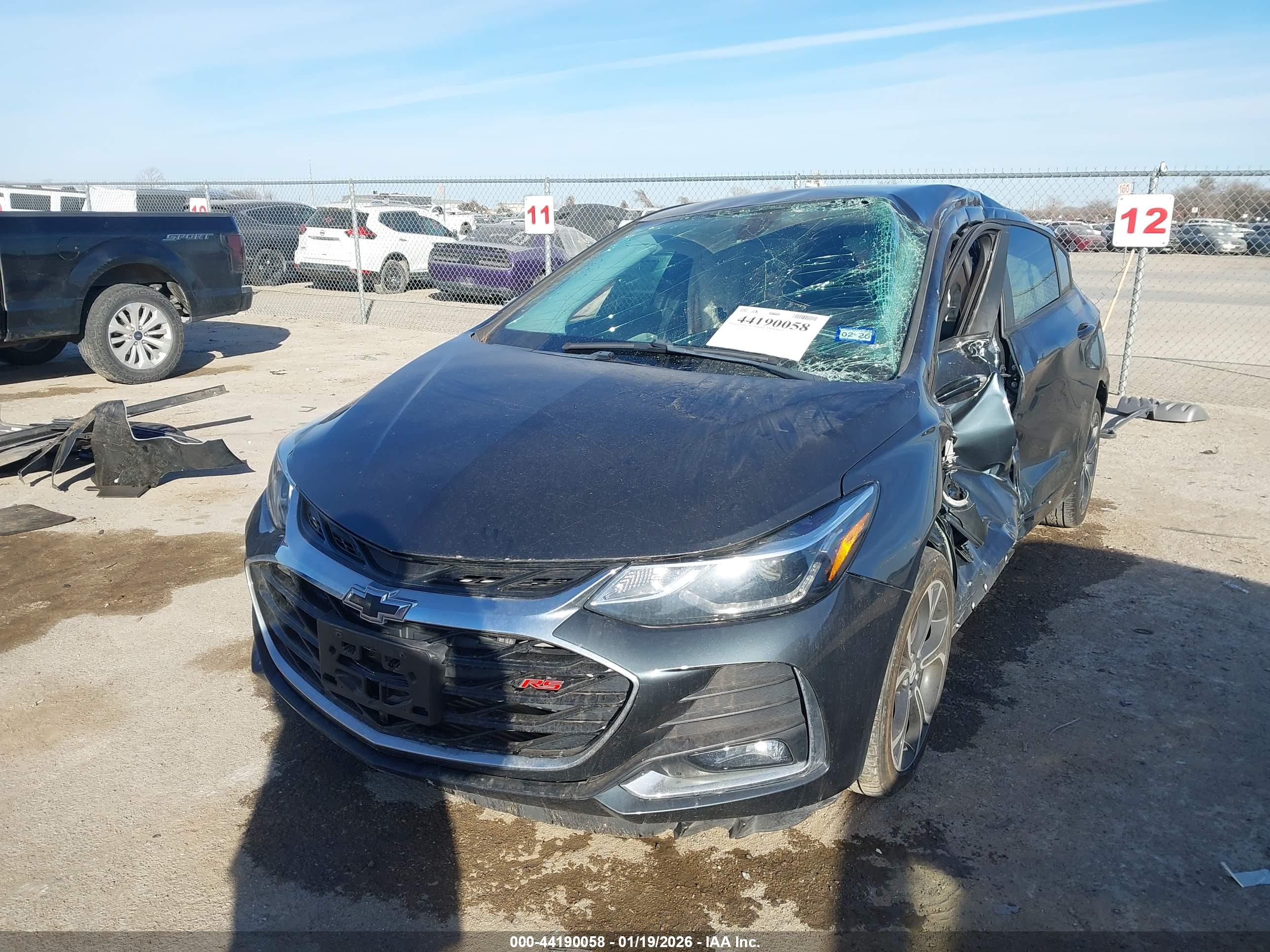 CHEVROLET CRUZE image 2