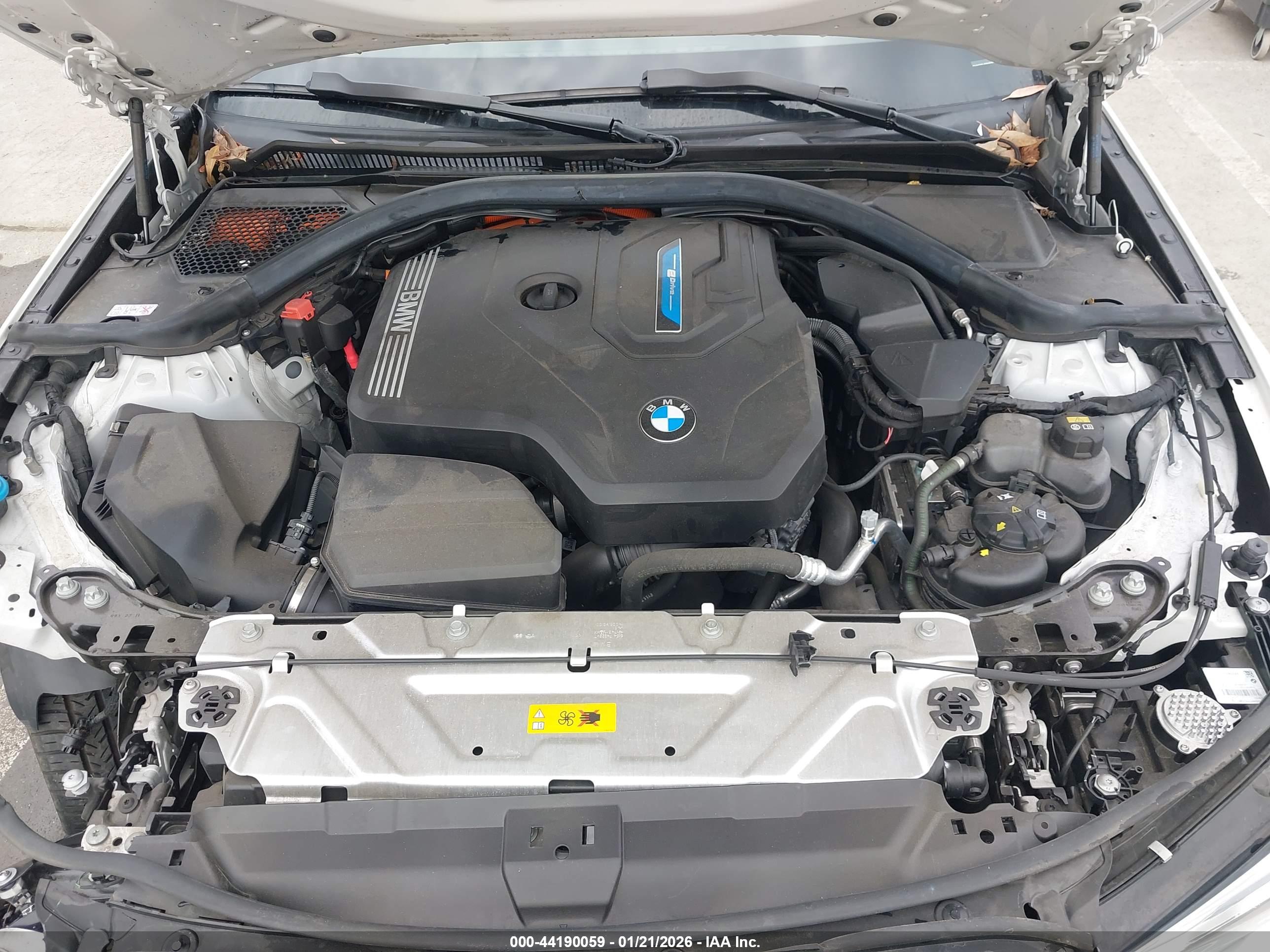 BMW 3 image 10