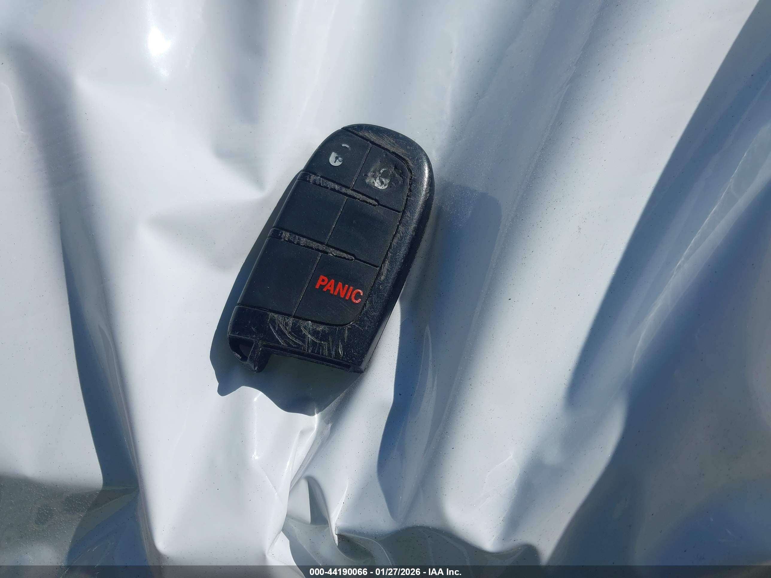 DODGE CHALLENGER image 11