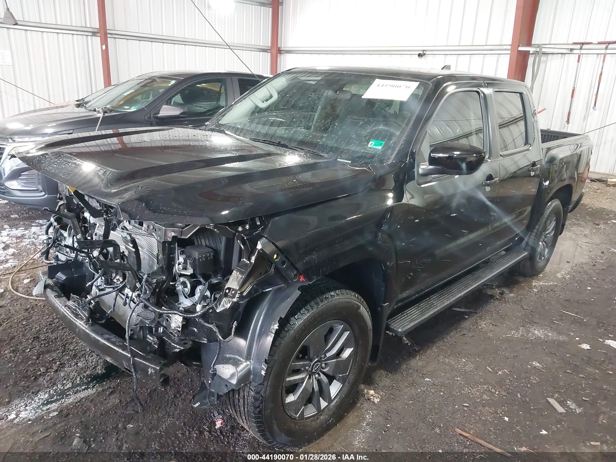 NISSAN FRONTIER image 2