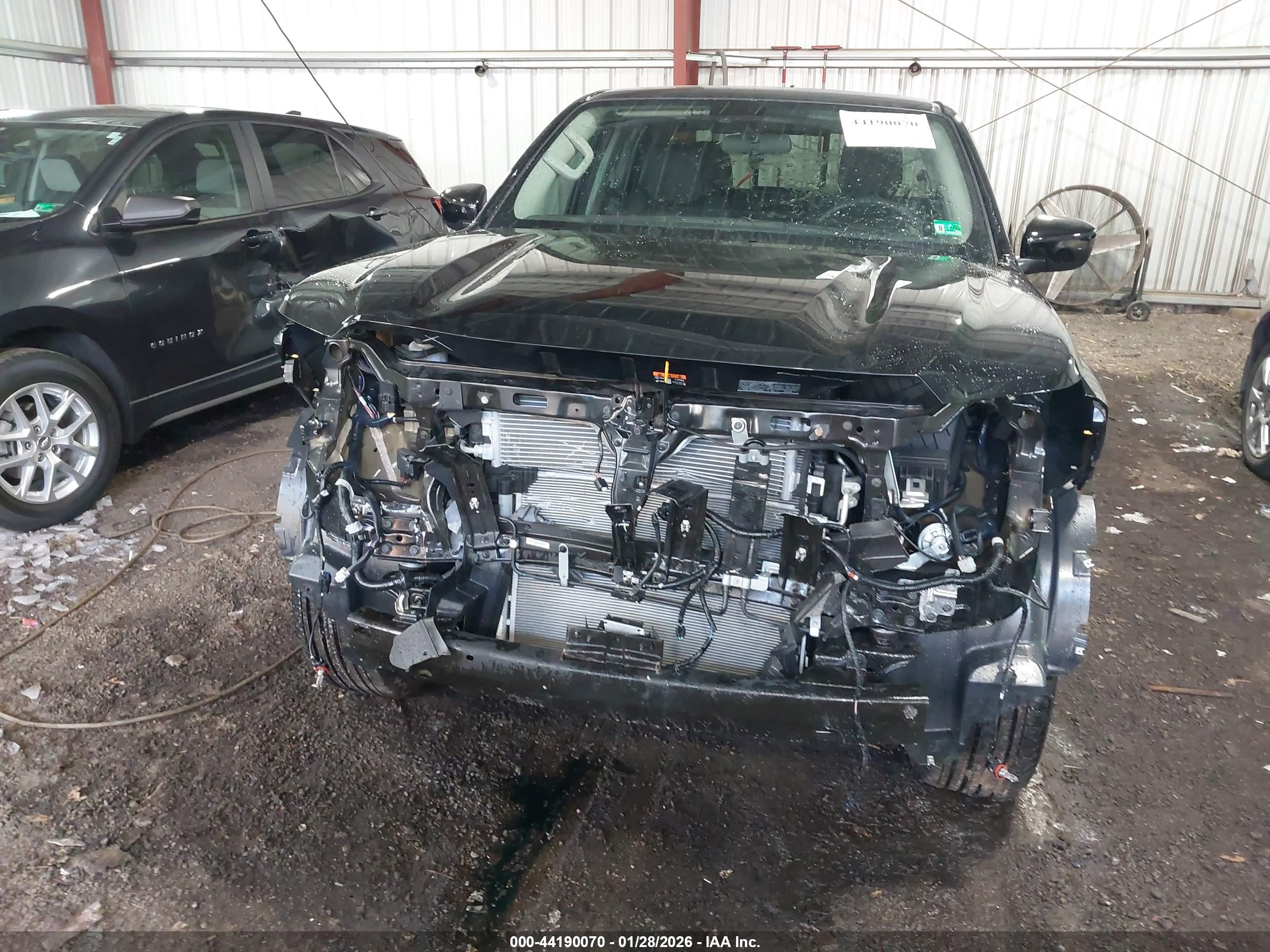 NISSAN FRONTIER image 6