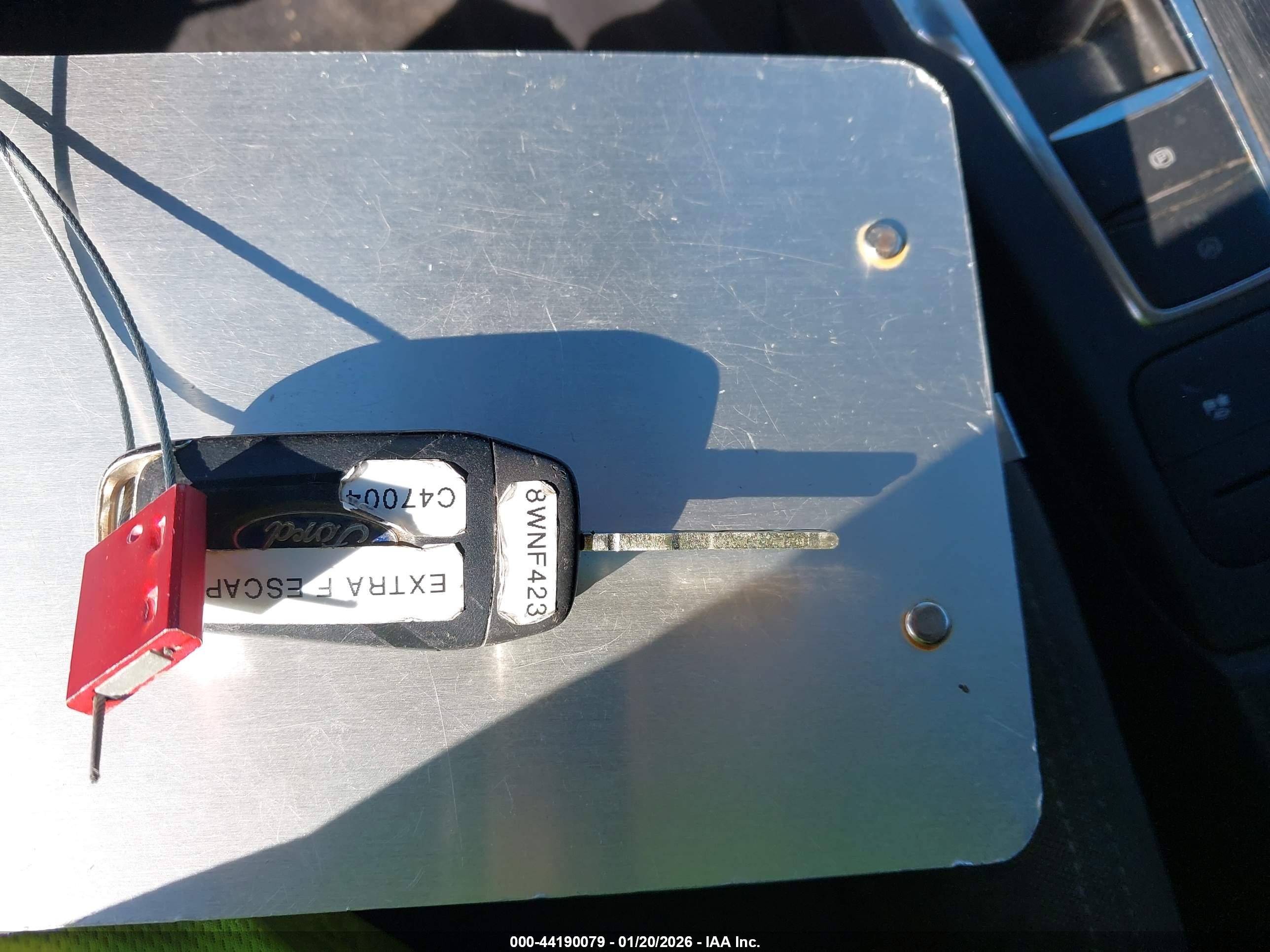 FORD ESCAPE image 11