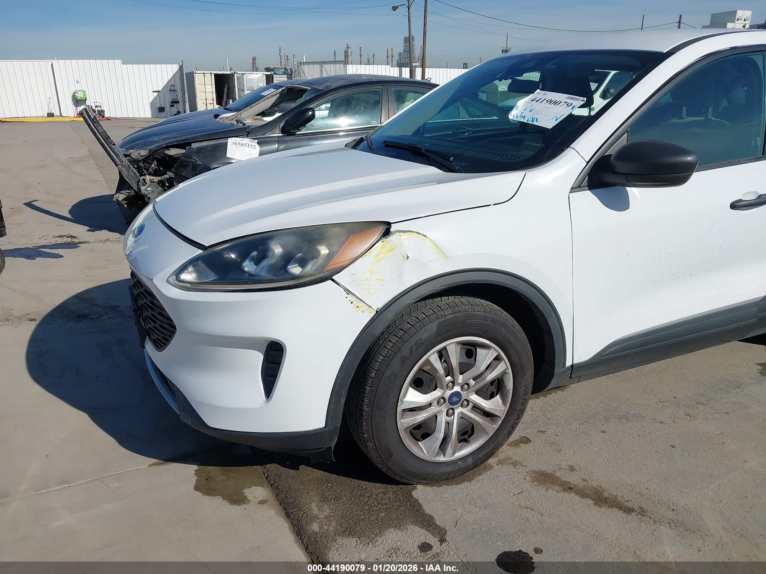 FORD ESCAPE image 6