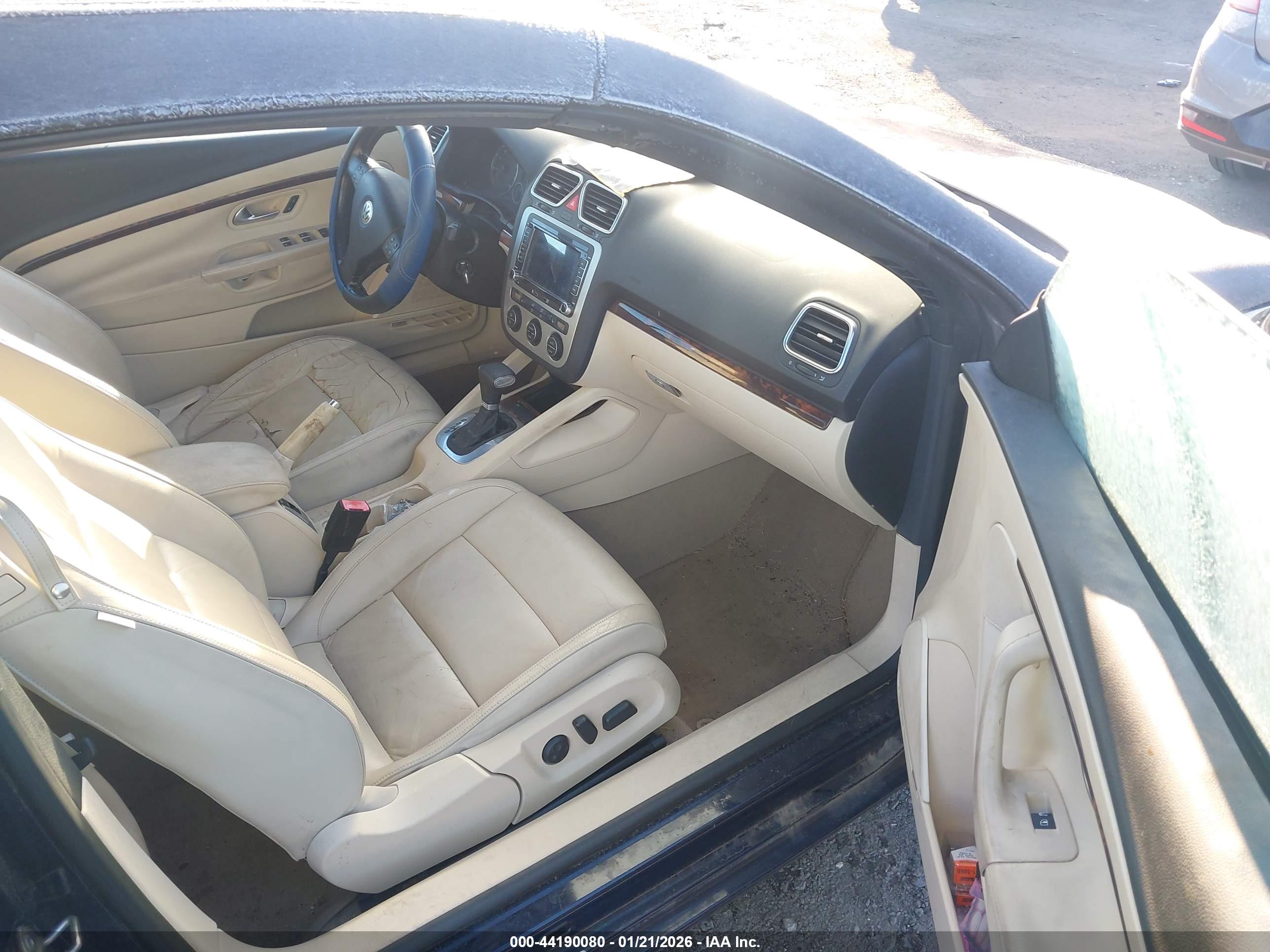 VOLKSWAGEN EOS image 5