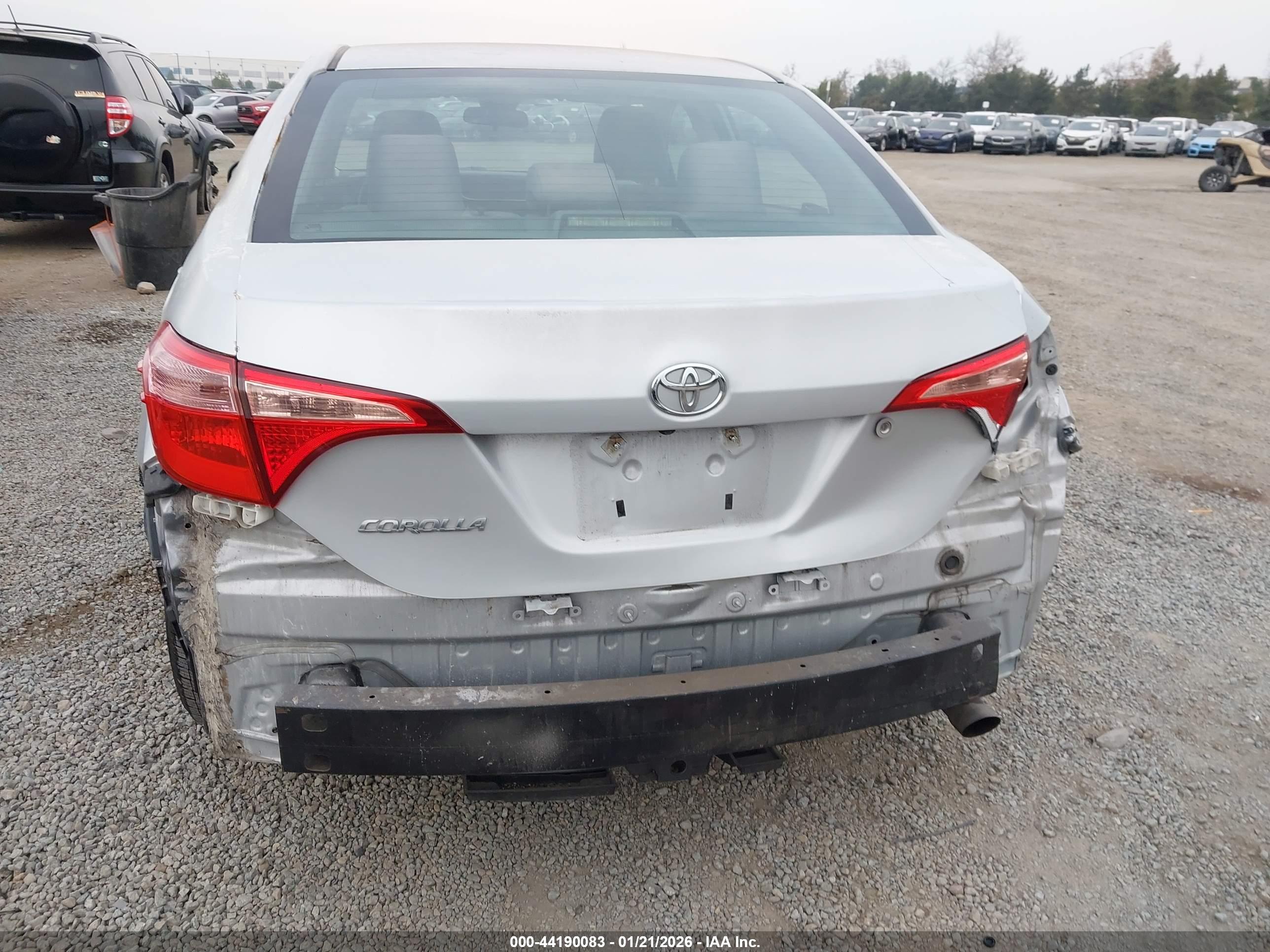 TOYOTA COROLLA image 6