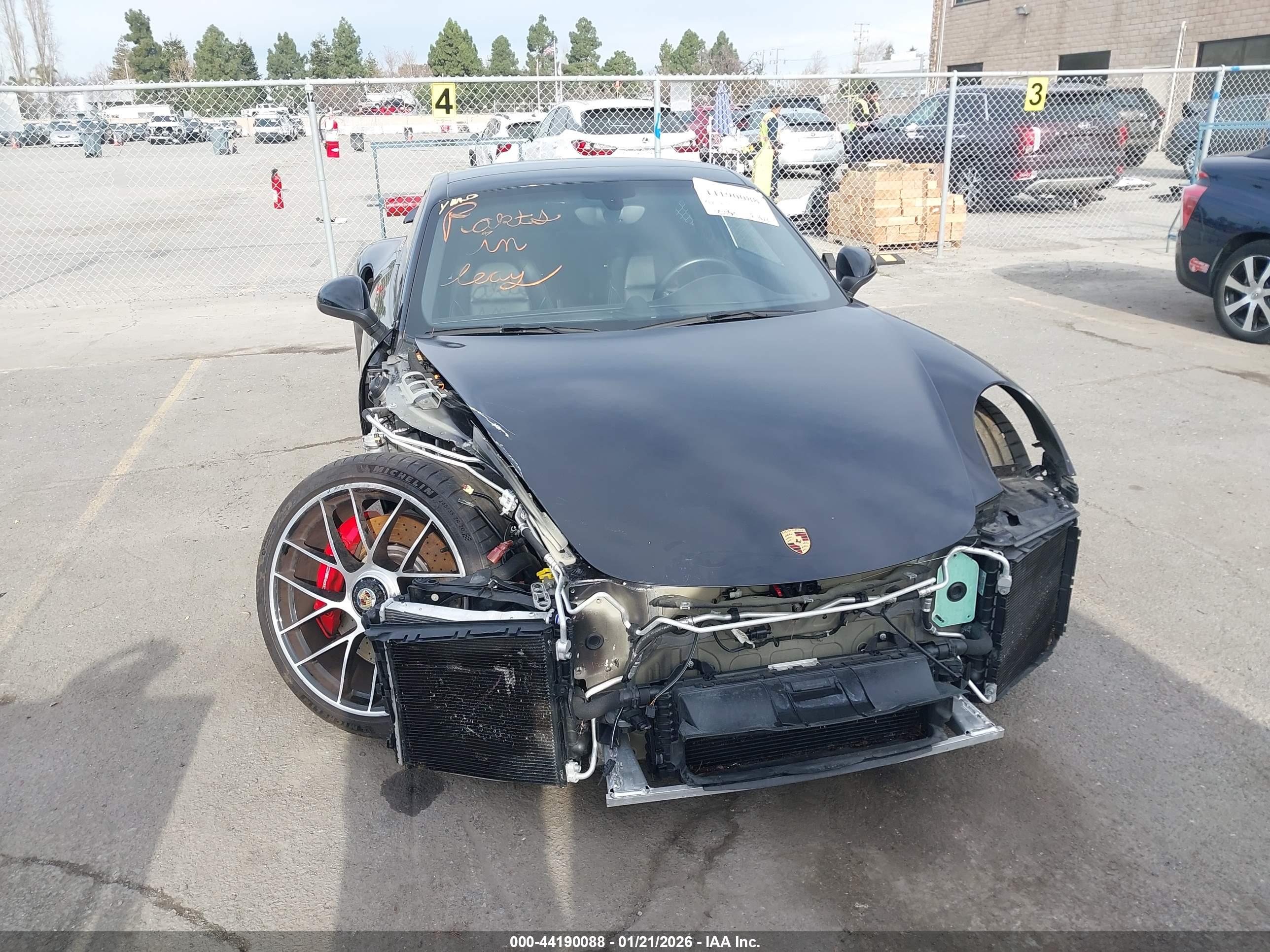 PORSCHE 911 image 6