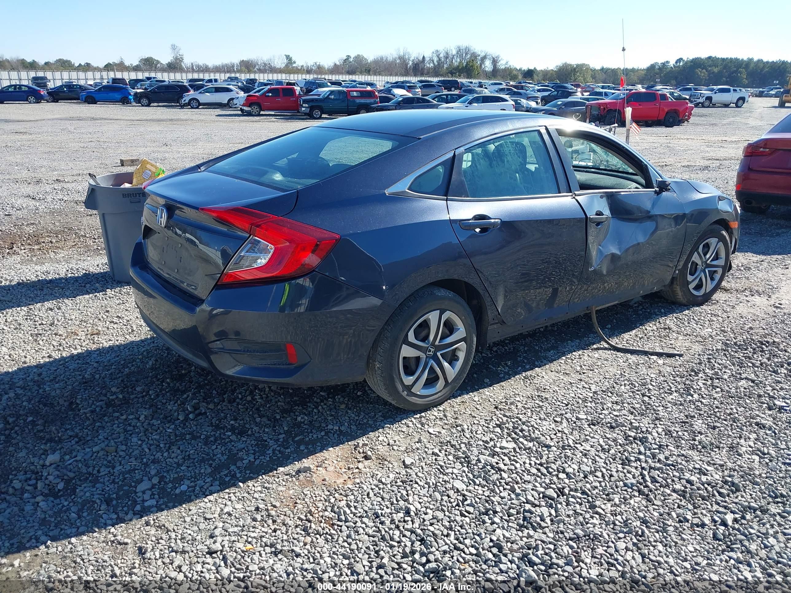 HONDA CIVIC image 4