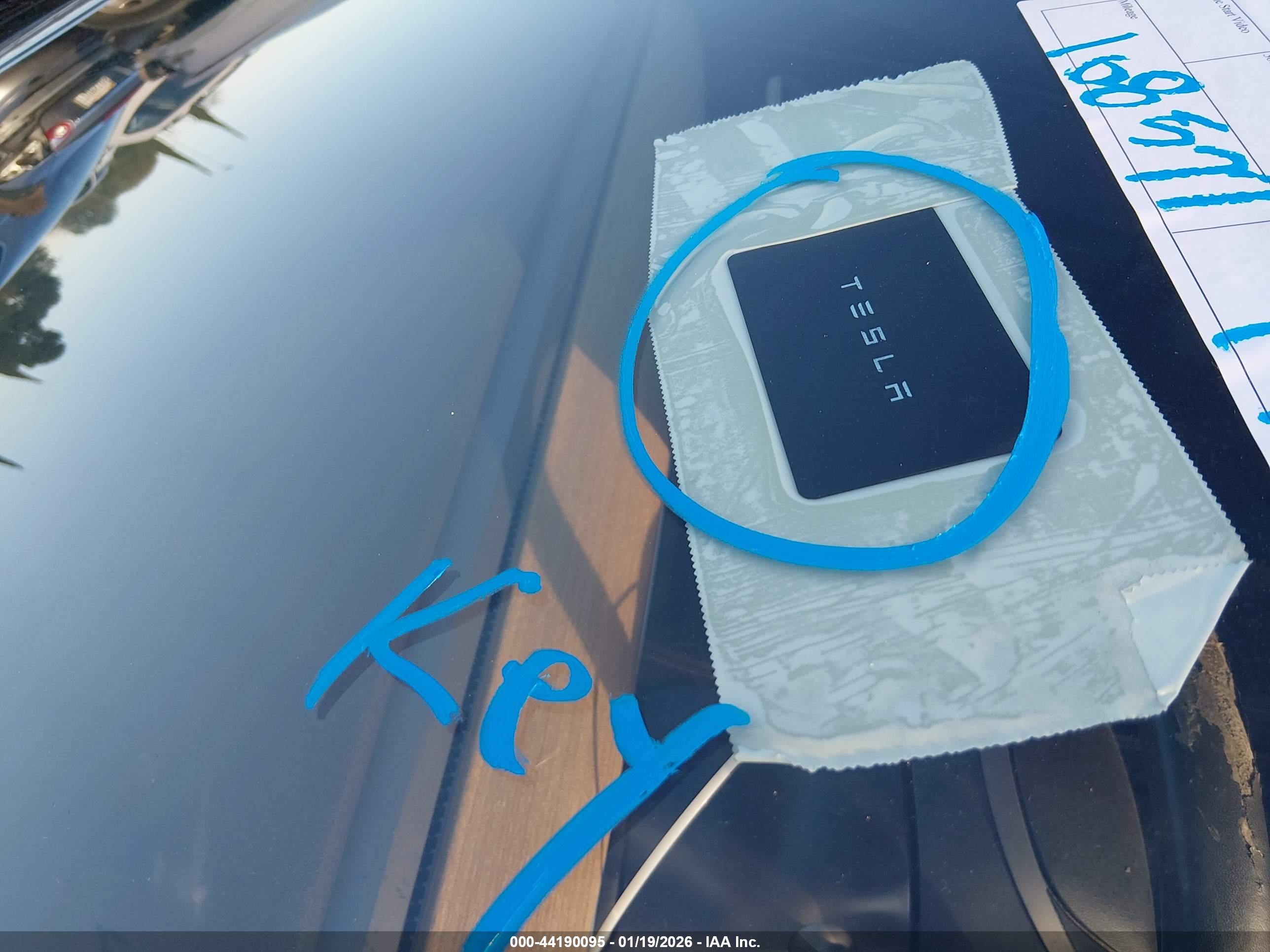 TESLA MODEL image 11