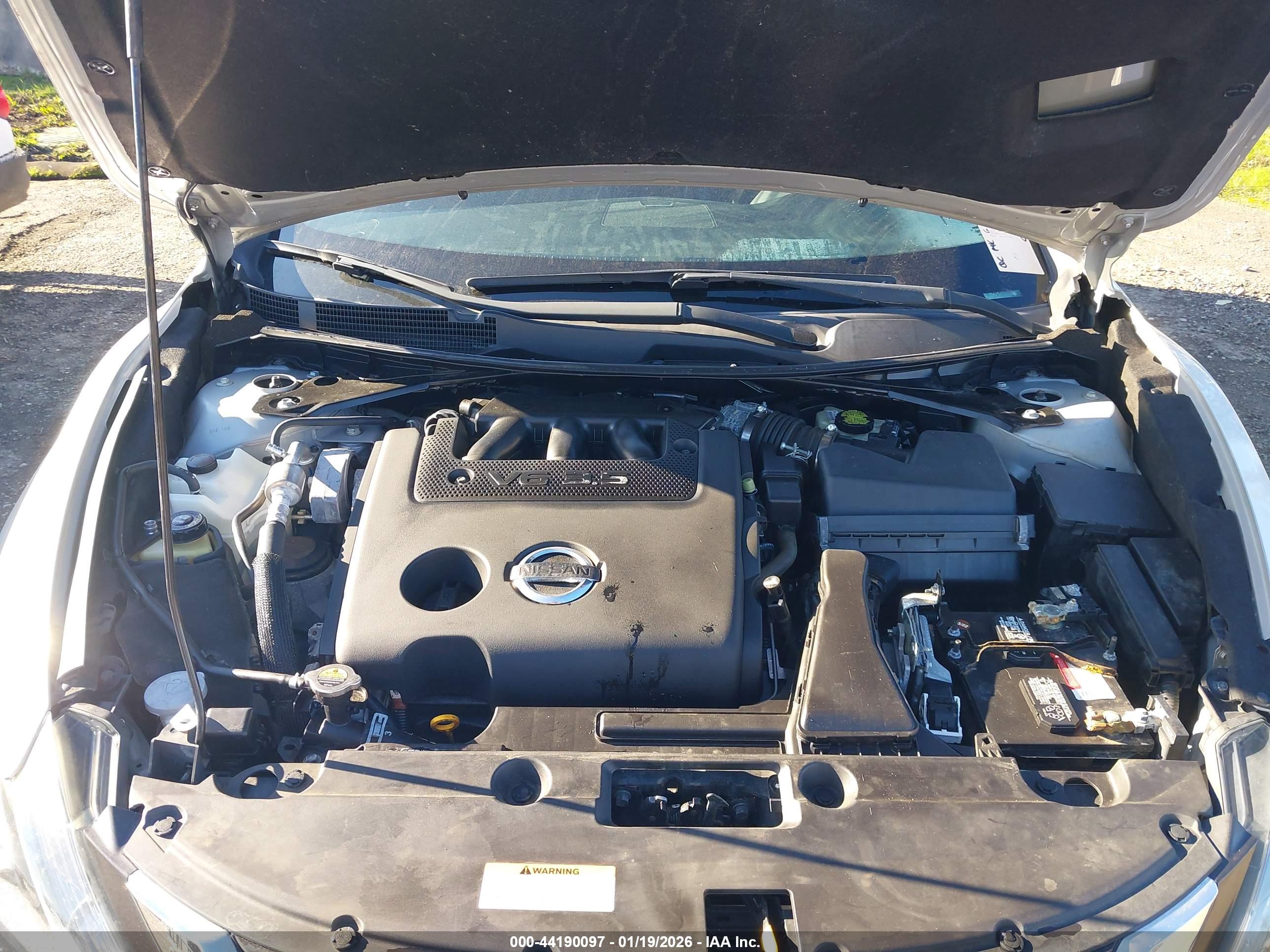 NISSAN ALTIMA image 10