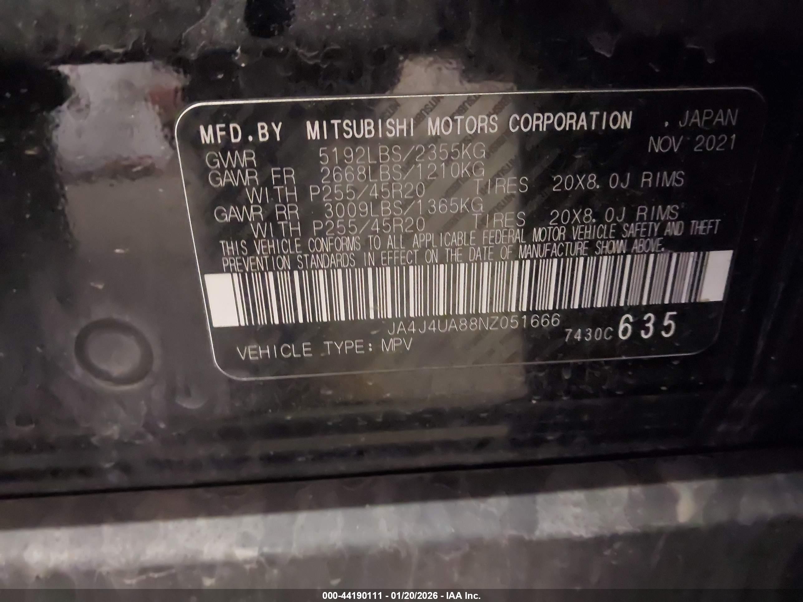 MITSUBISHI OUTLANDER image 9