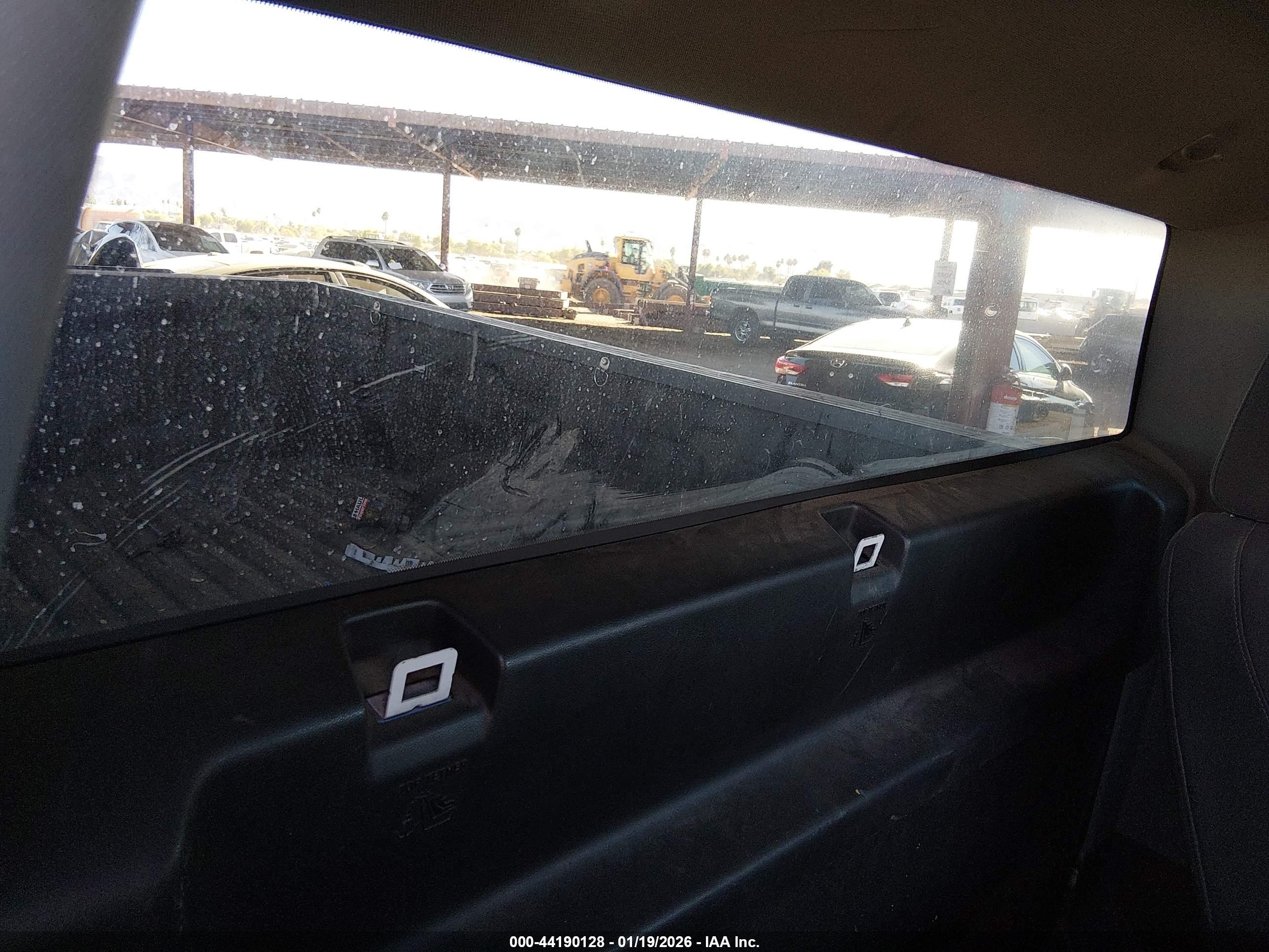 CHEVROLET SILVERADO image 8