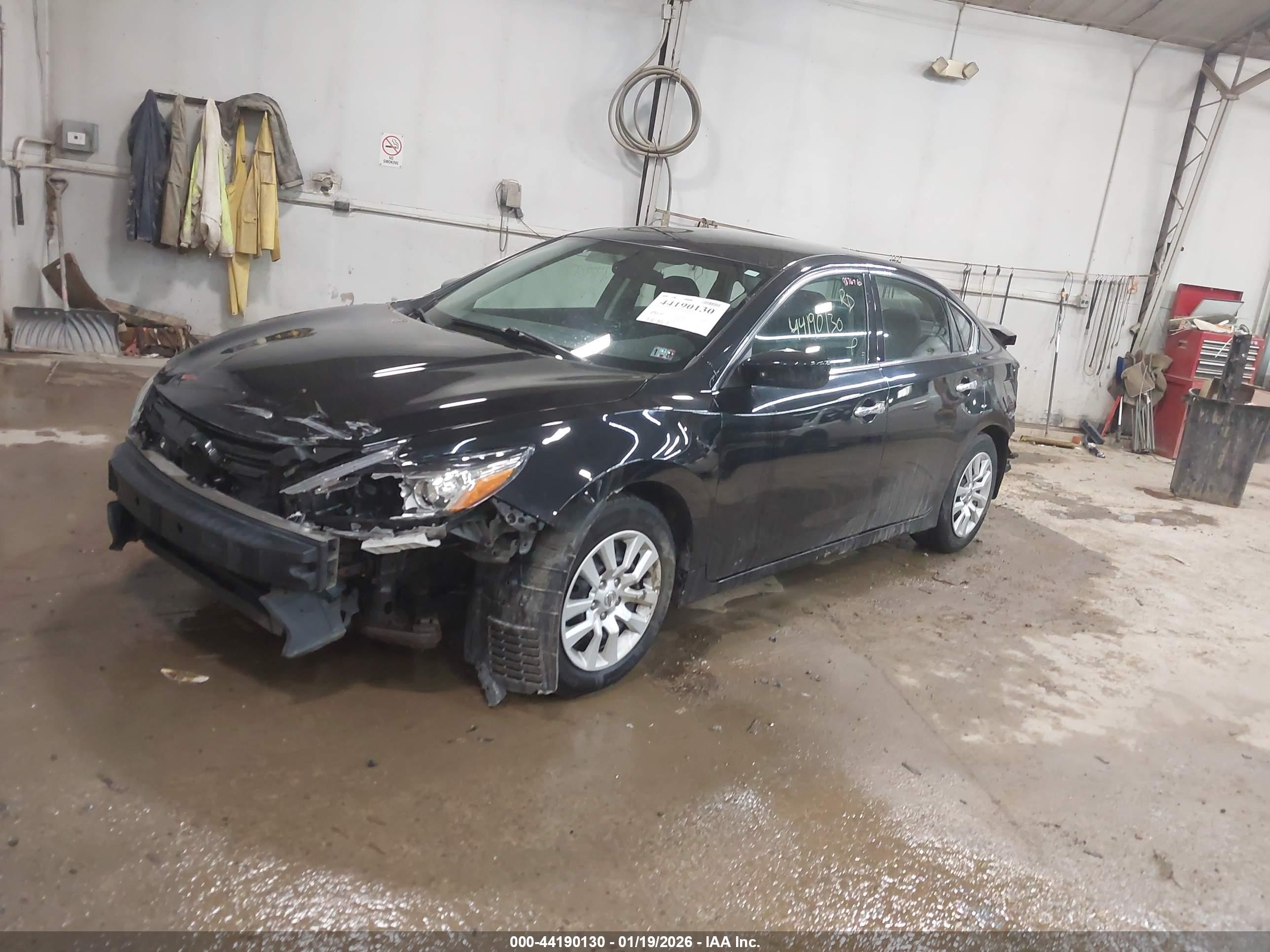 NISSAN ALTIMA image 2