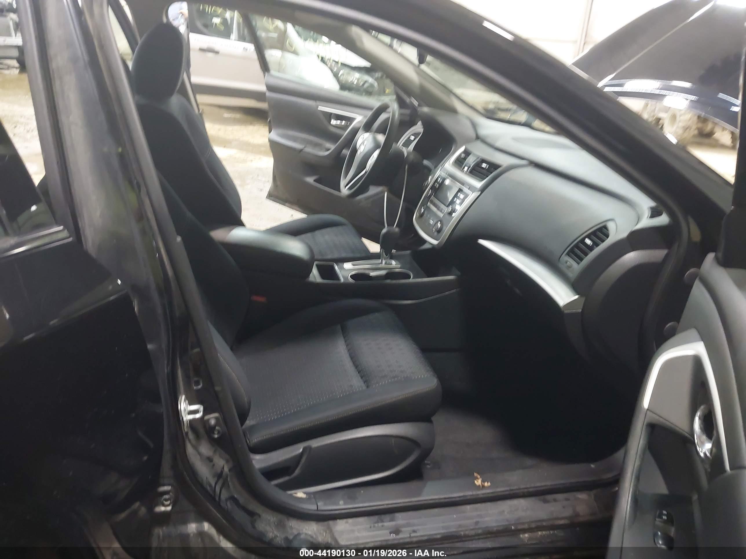 NISSAN ALTIMA image 5