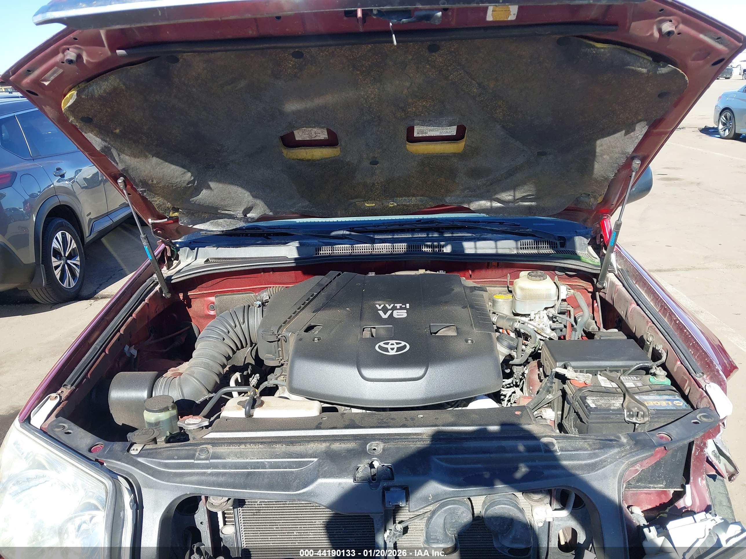 TOYOTA 4RUNNER image 10
