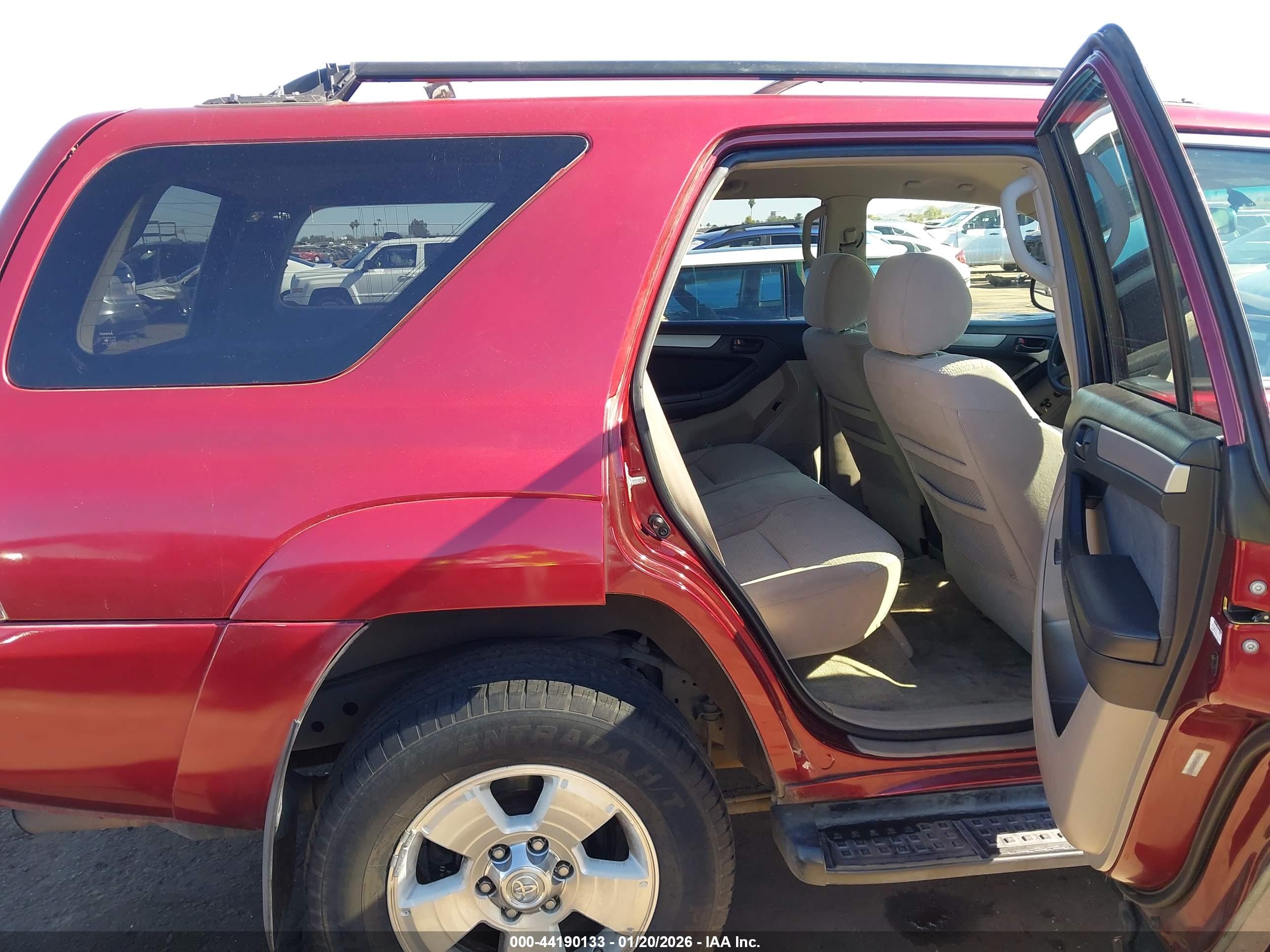 TOYOTA 4RUNNER image 8
