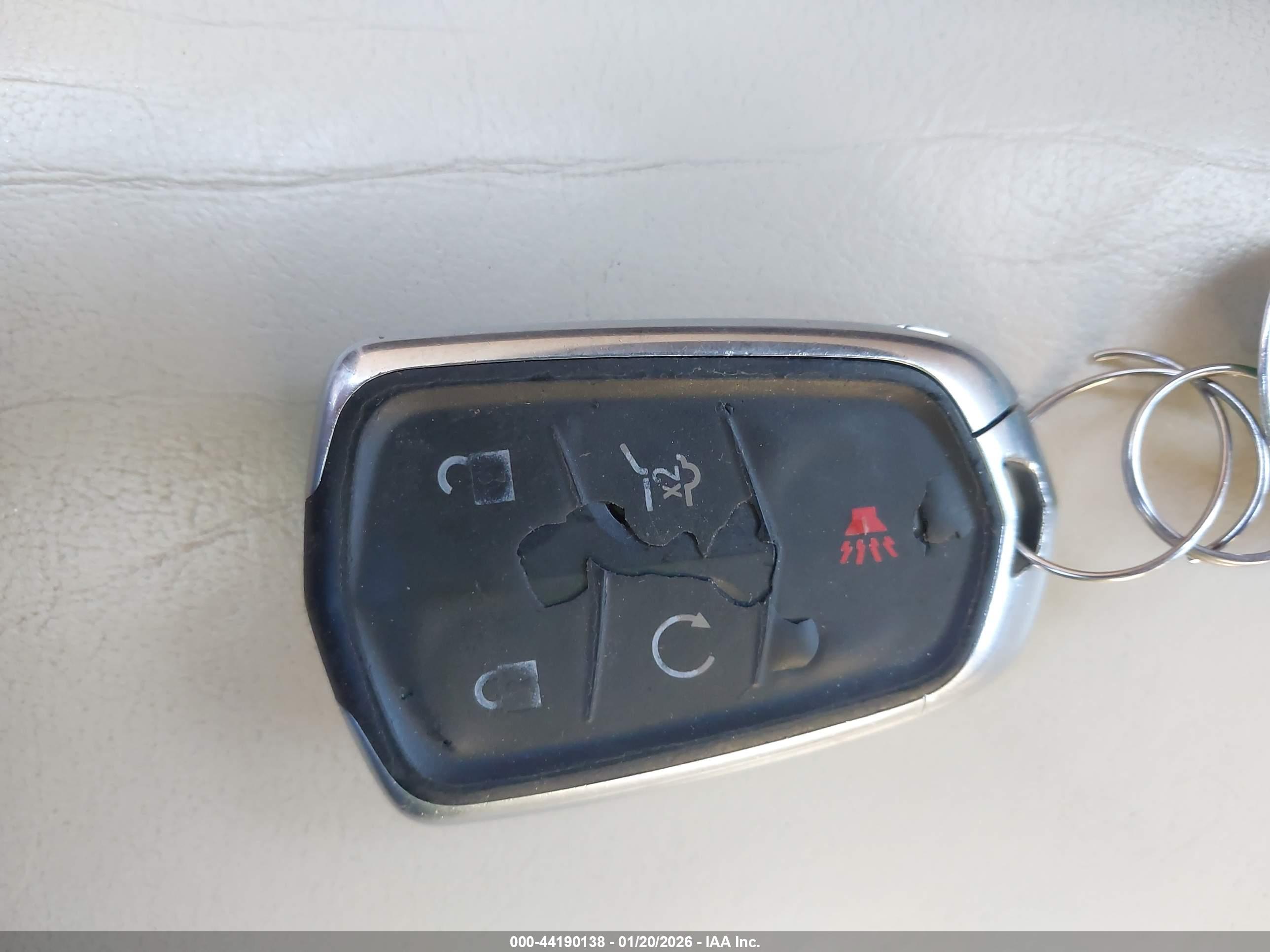 CADILLAC XT5 image 11