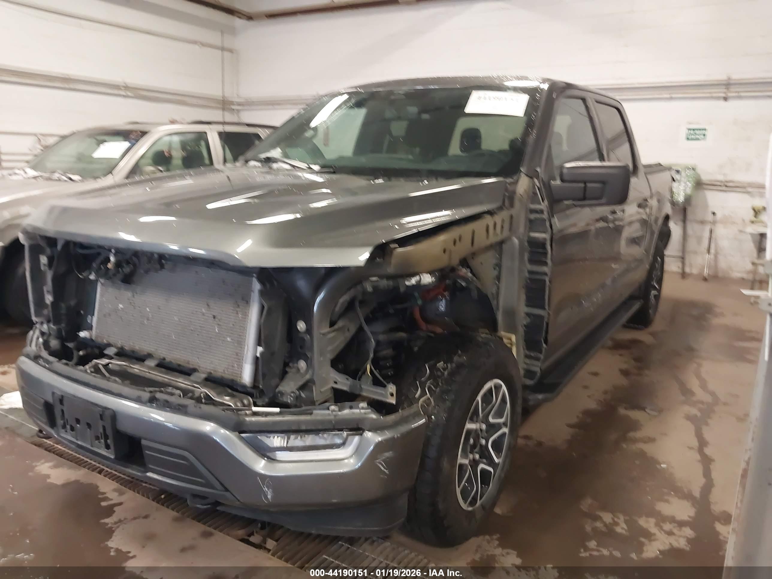 FORD F-150 image 2