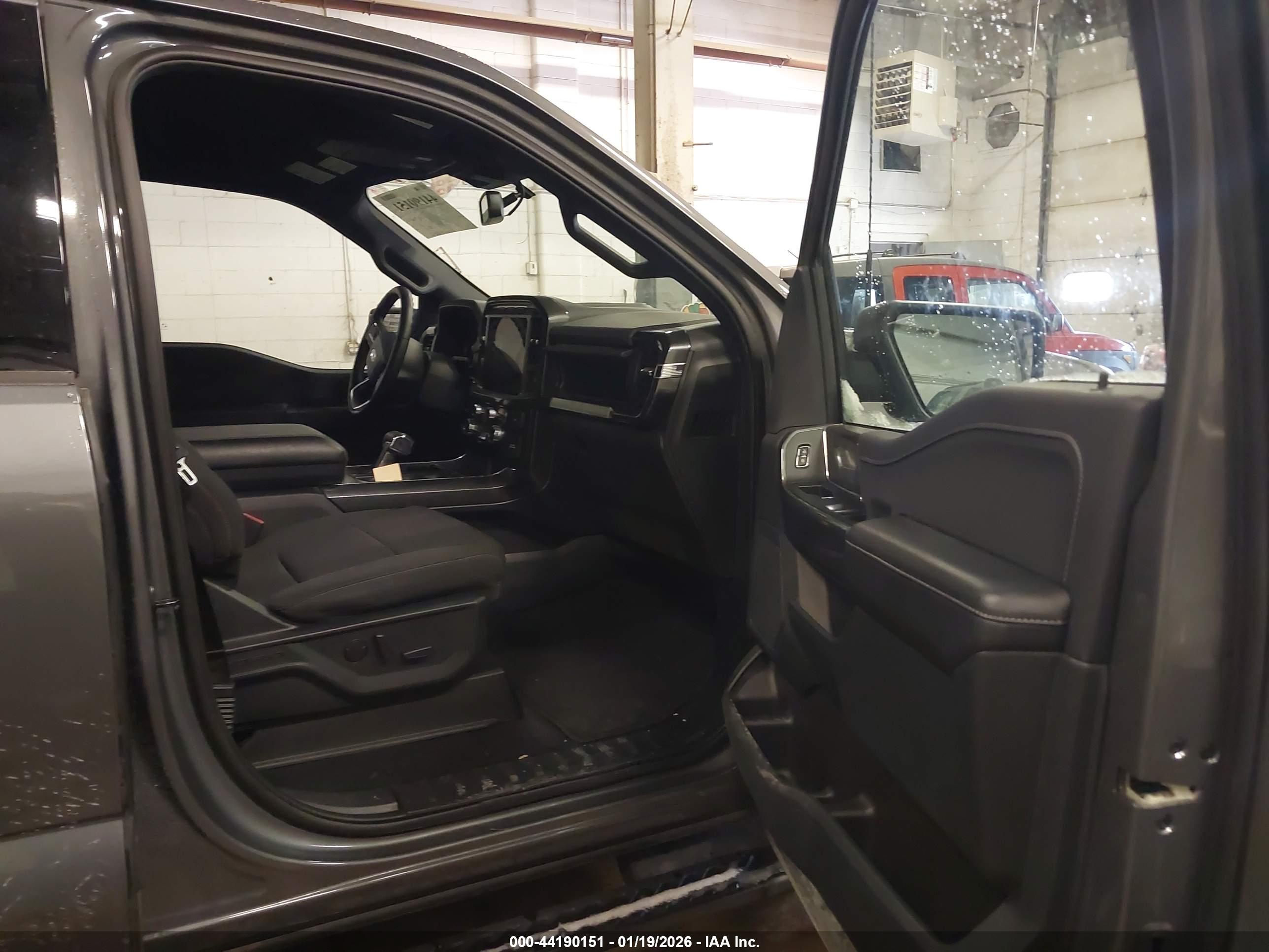 FORD F-150 image 5