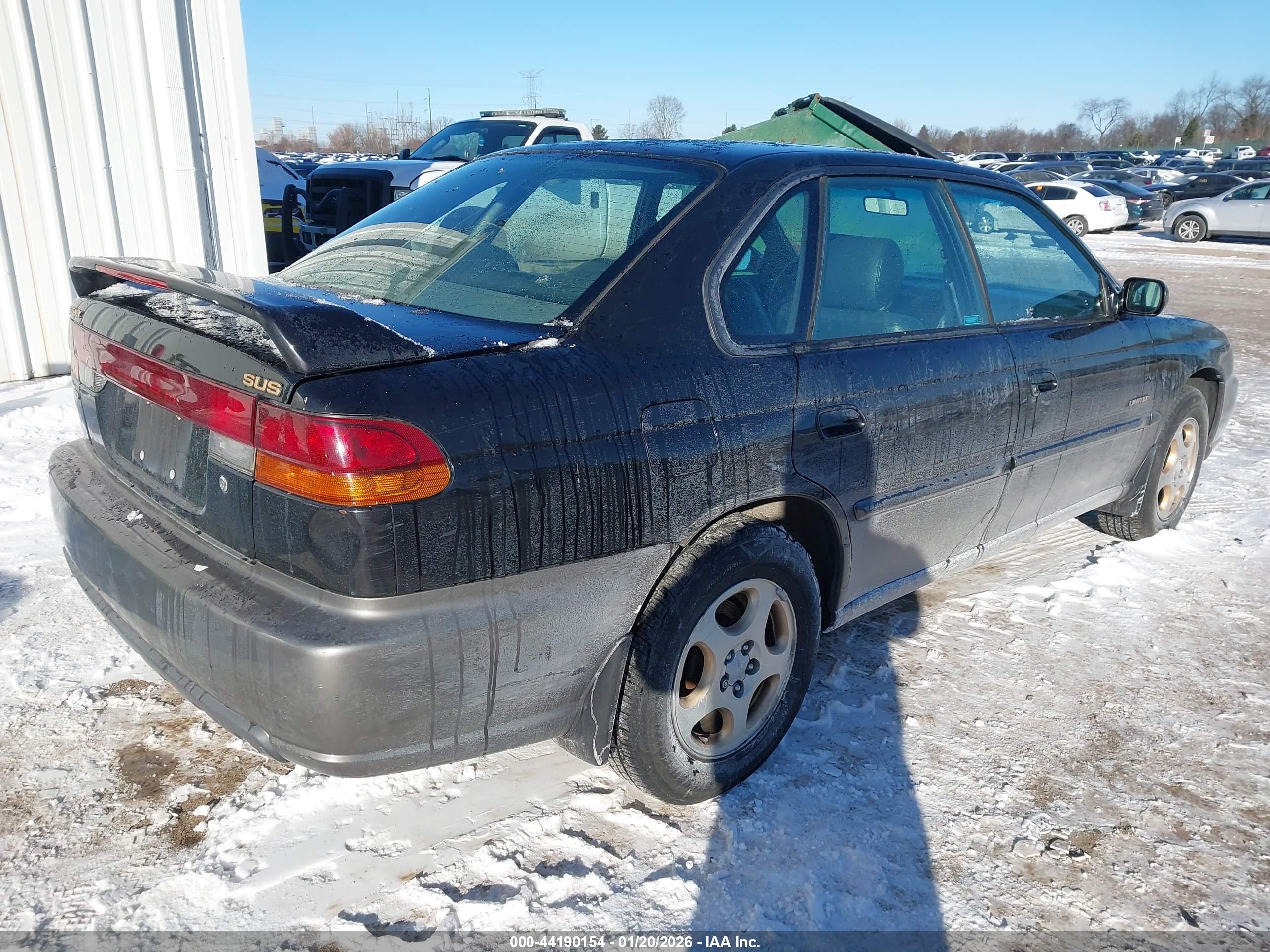 SUBARU LEGACY image 4
