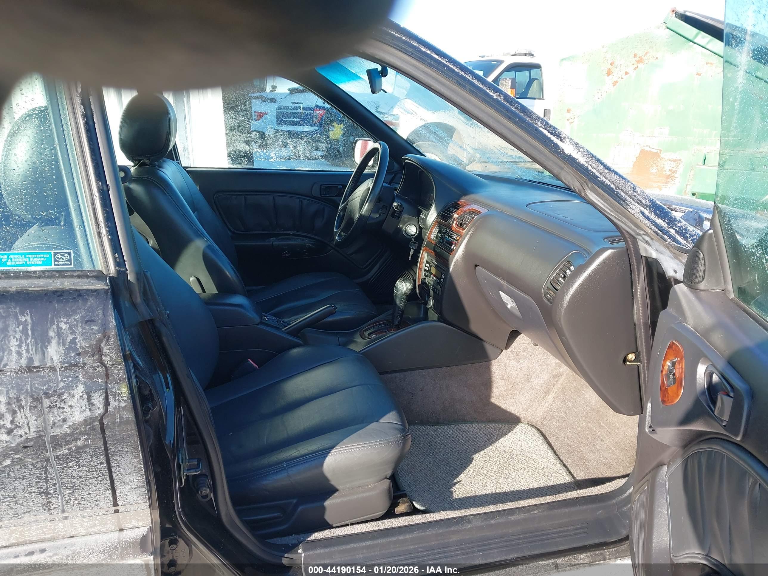SUBARU LEGACY image 5